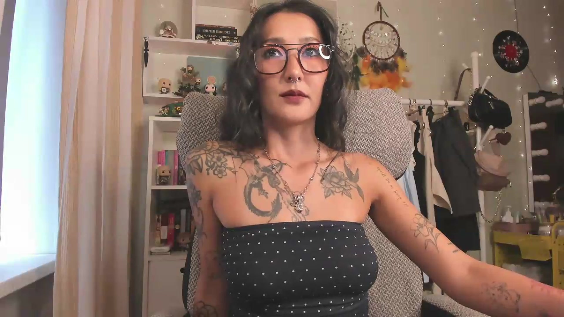 Gallery image thumbnail from KellyAsian's myfreecams stream on, 08/04/2026, 09:12 image 20 of 20
