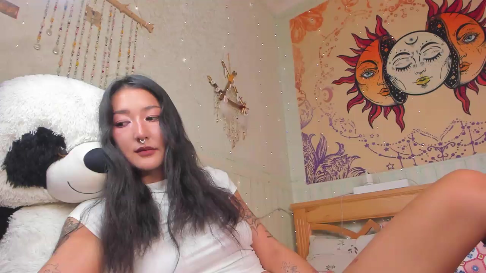 Gallery image thumbnail from KellyAsian's myfreecams stream on, 08/21/2026, 09:29 image 1 of 20
