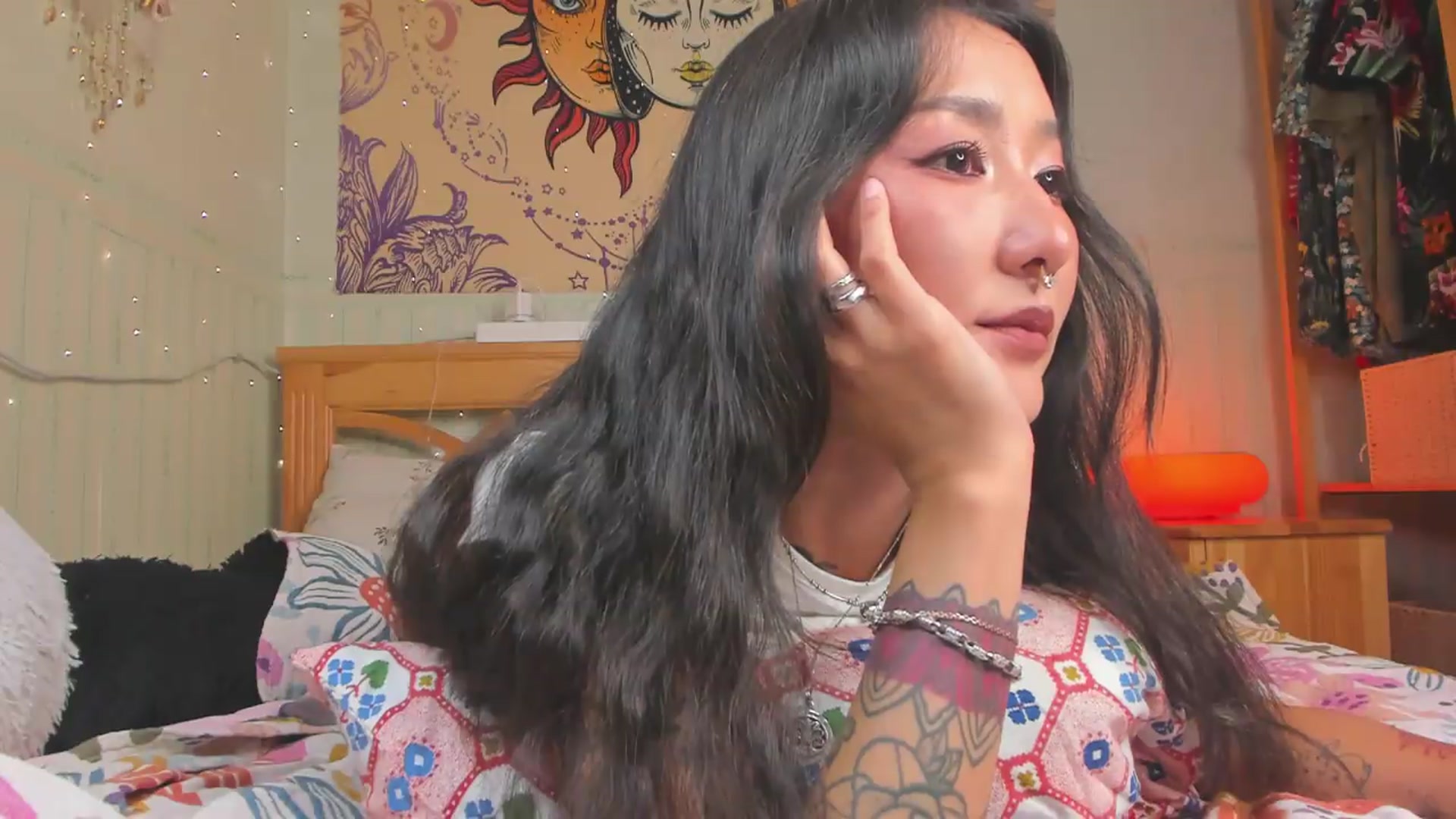 Gallery image thumbnail from KellyAsian's myfreecams stream on, 08/21/2026, 09:29 image 17 of 20