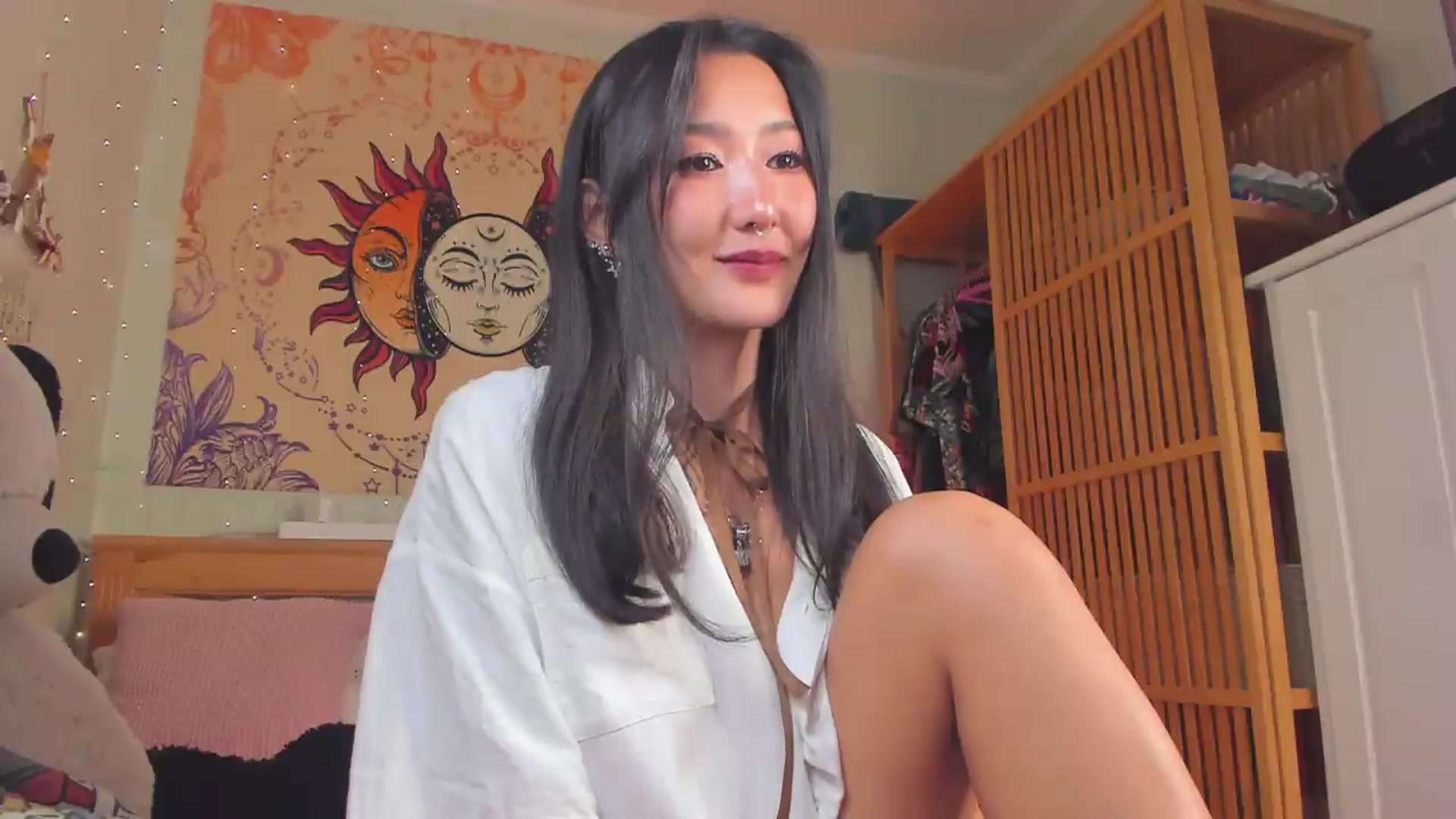 Gallery image thumbnail from KellyAsian's myfreecams stream on, 08/29/2026, 09:31 image 8 of 20