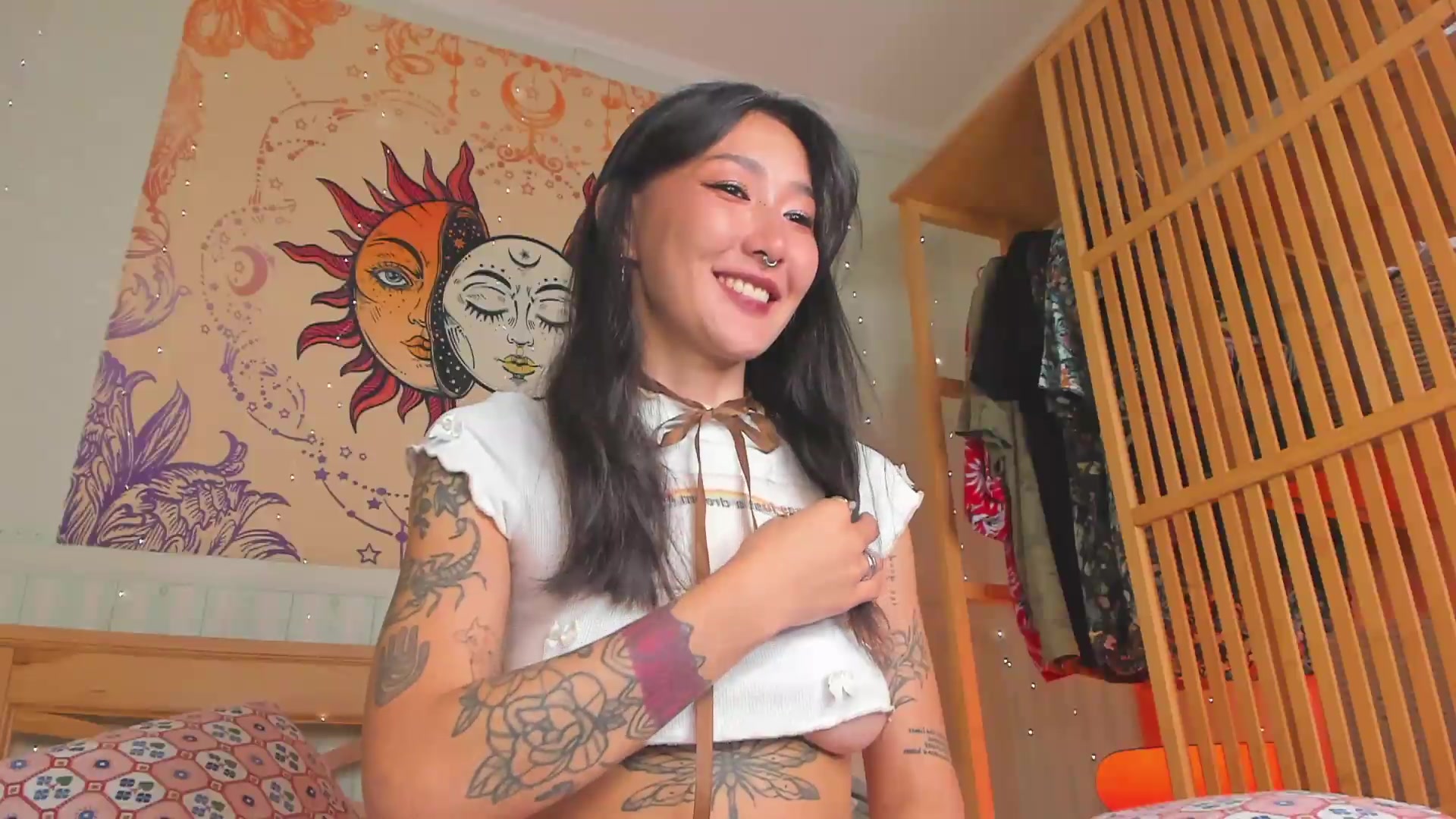 Gallery image thumbnail from KellyAsian's myfreecams stream on, 09/12/2026, 08:28 image 10 of 20
