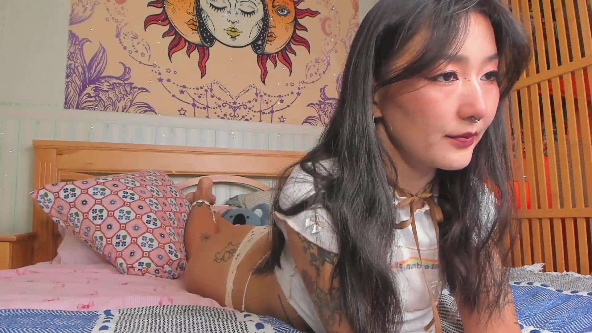 Gallery image thumbnail from KellyAsian's myfreecams stream on, 09/12/2026, 08:28 image 5 of 20