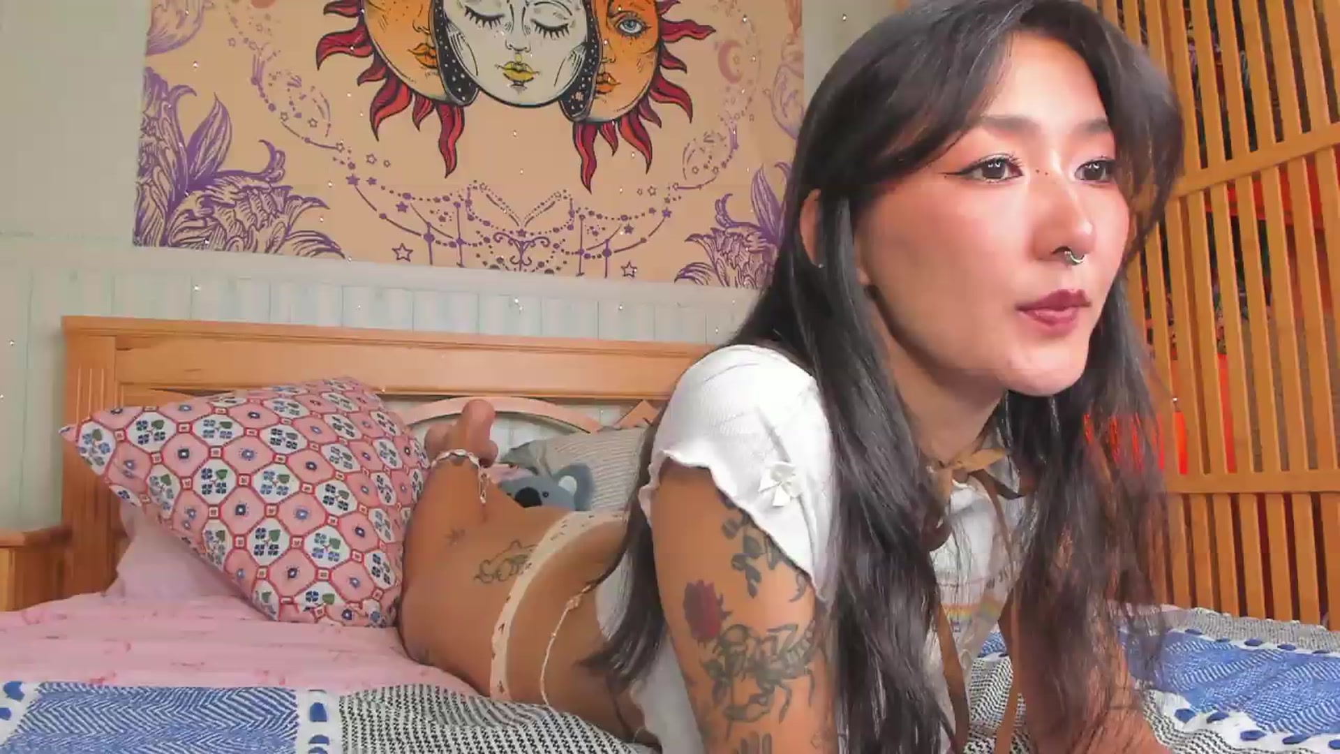 Gallery image thumbnail from KellyAsian's myfreecams stream on, 09/12/2026, 08:28 image 1 of 20
