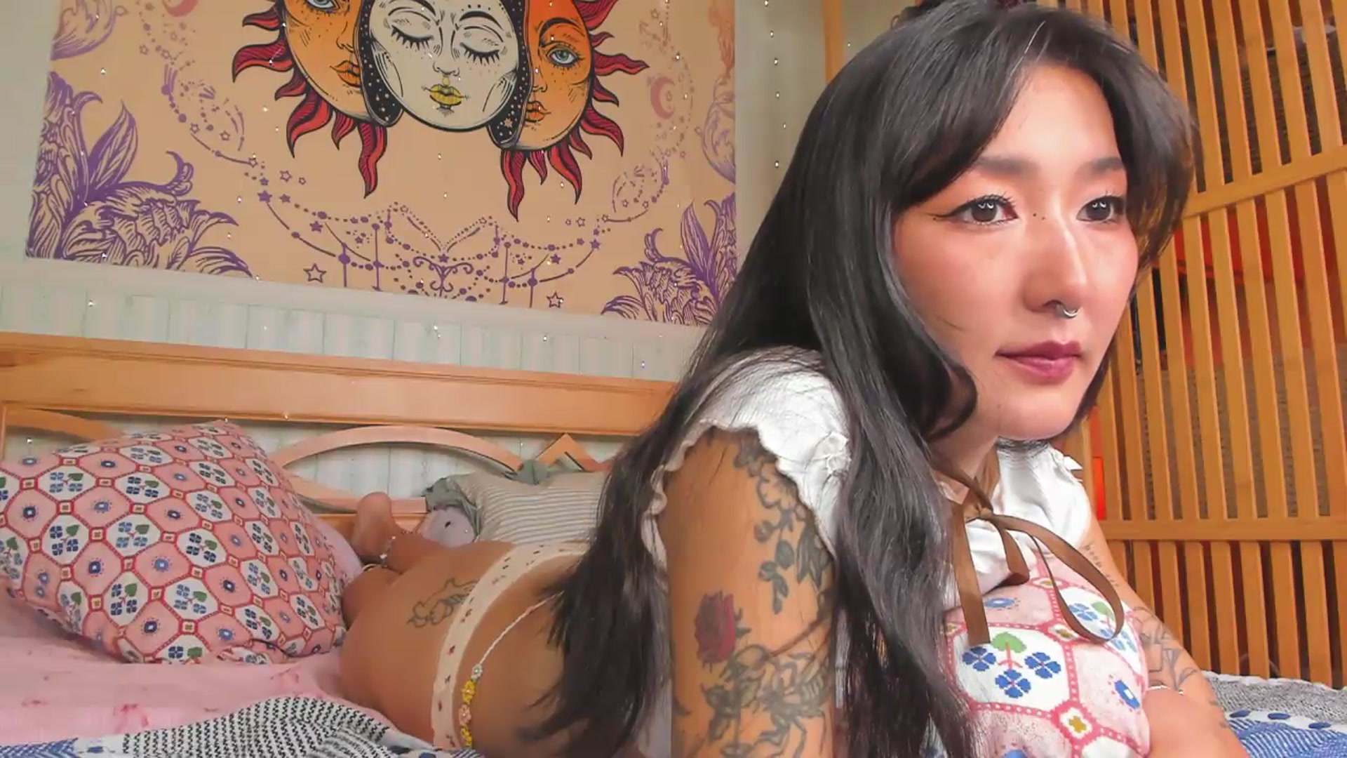 Gallery image thumbnail from KellyAsian's myfreecams stream on, 09/12/2026, 10:22 image 15 of 20
