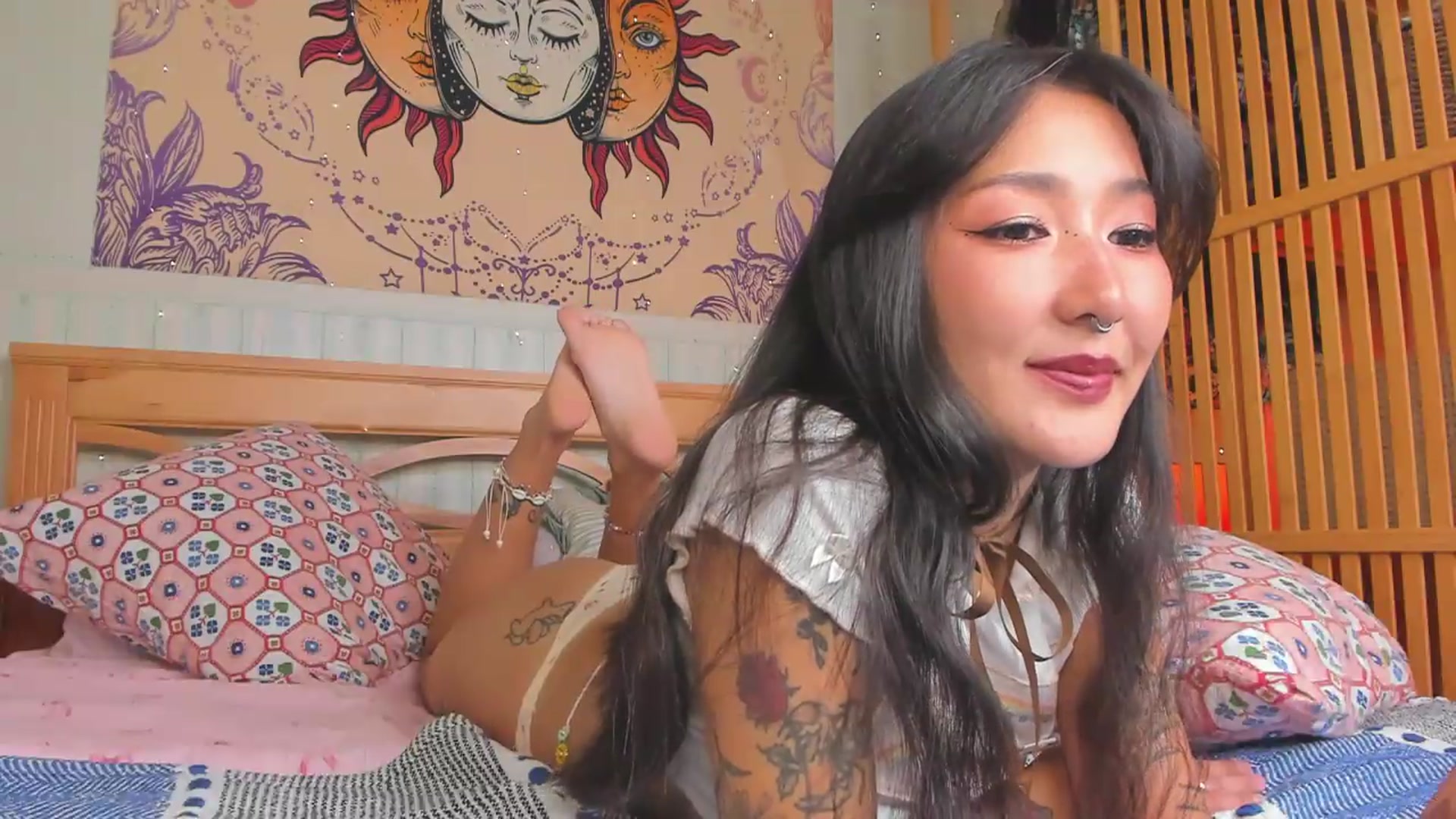 Gallery image thumbnail from KellyAsian's myfreecams stream on, 09/12/2026, 10:22 image 7 of 20