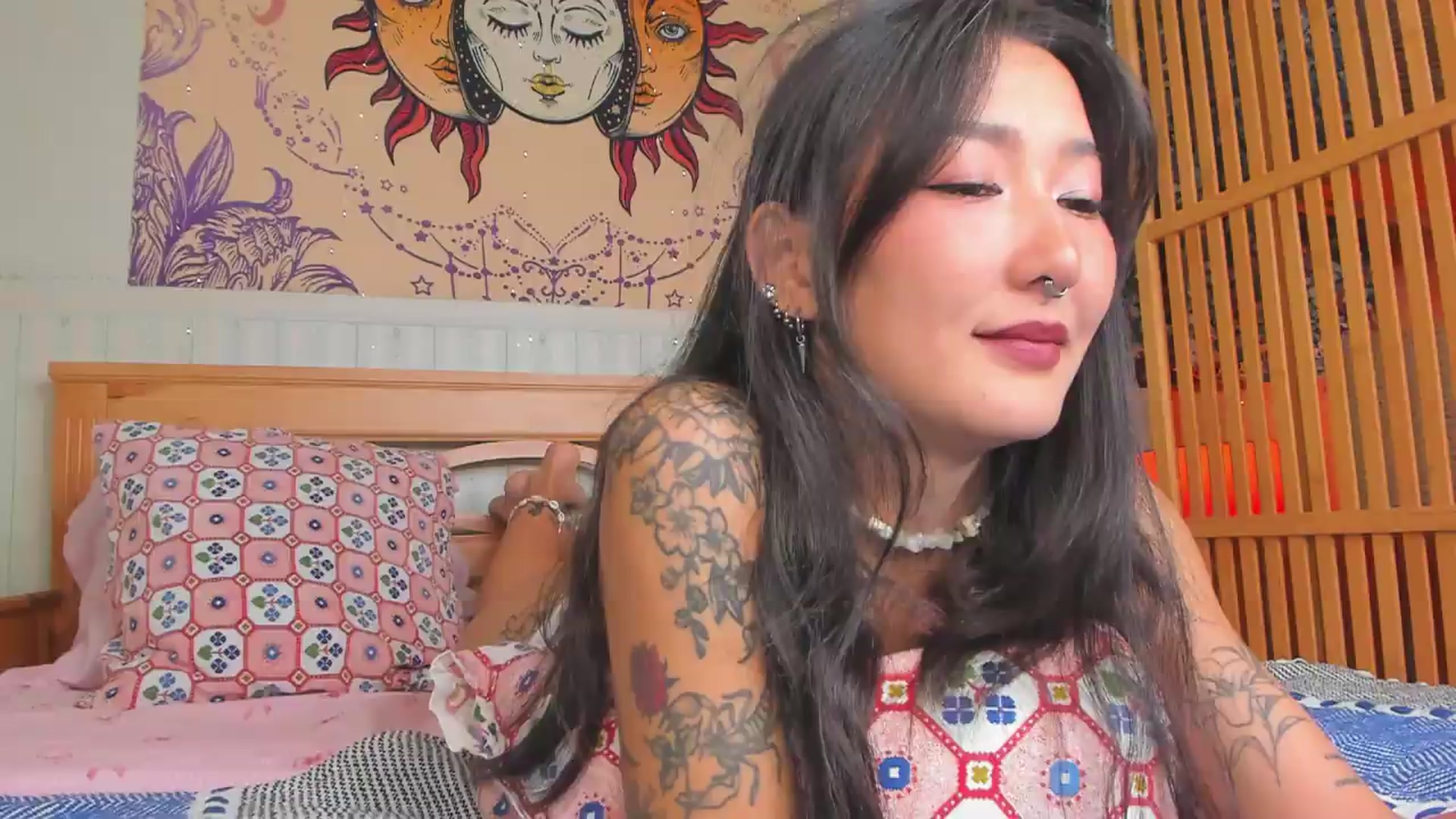 Gallery image thumbnail from KellyAsian's myfreecams stream on, 09/13/2026, 09:51 image 1 of 20