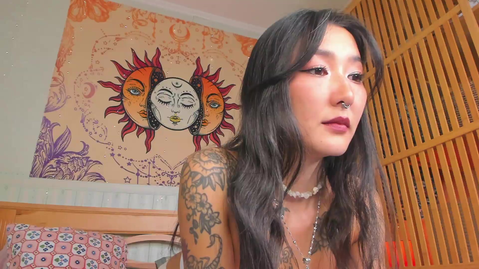 Gallery image thumbnail from KellyAsian's myfreecams stream on, 09/13/2026, 09:51 image 17 of 20