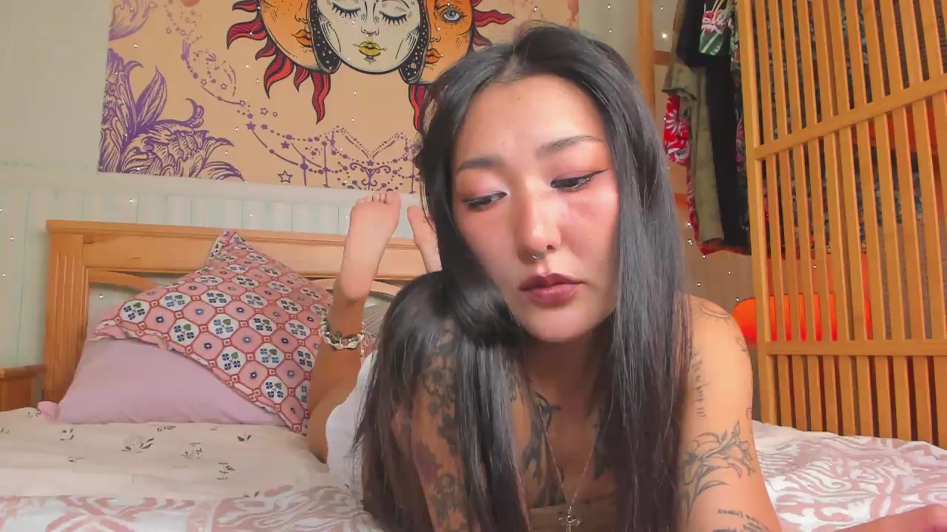 Gallery image thumbnail from KellyAsian's myfreecams stream on, 09/14/2026, 08:01 image 16 of 20