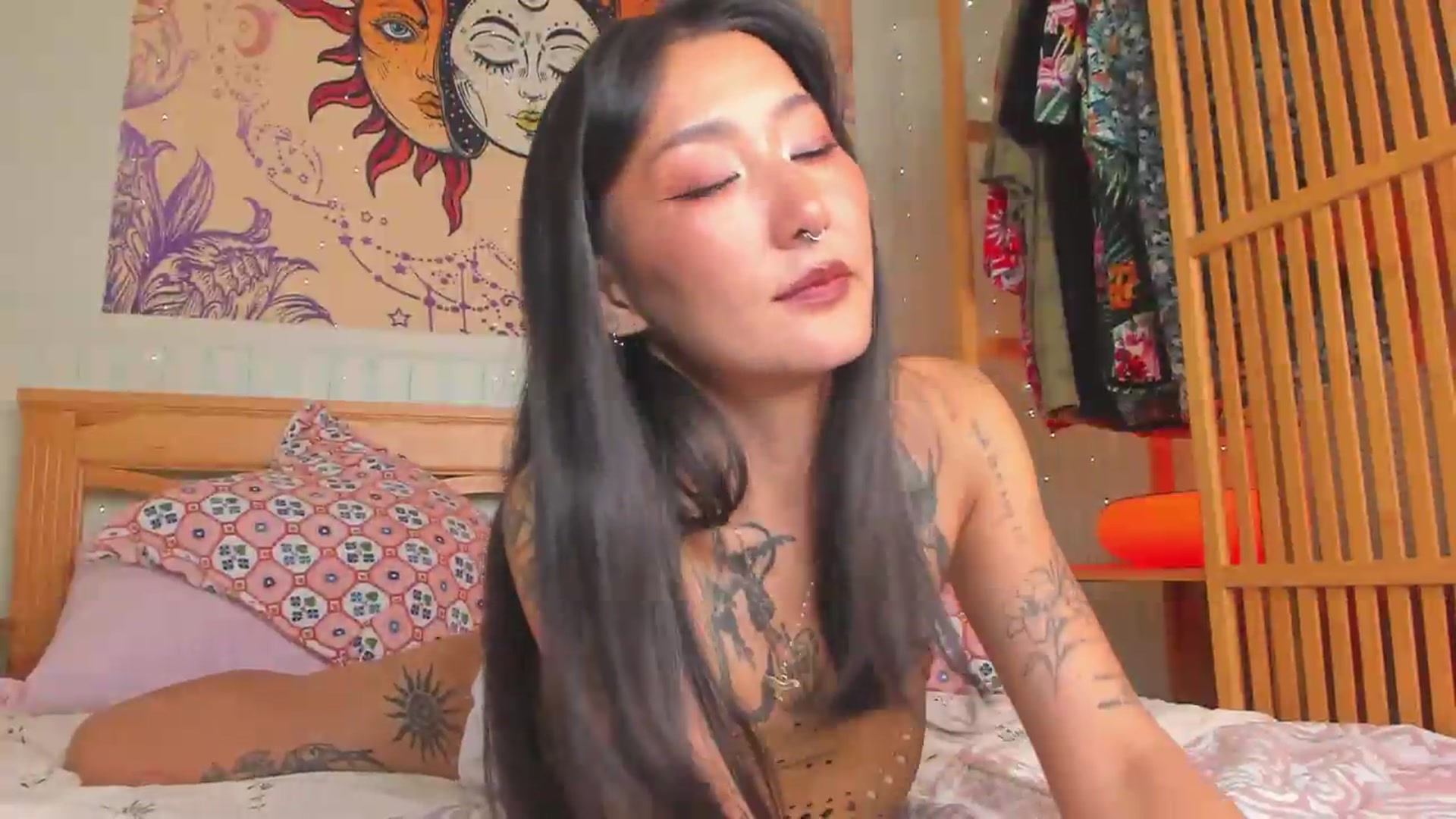 Gallery image thumbnail from KellyAsian's myfreecams stream on, 09/14/2026, 09:43 image 2 of 20