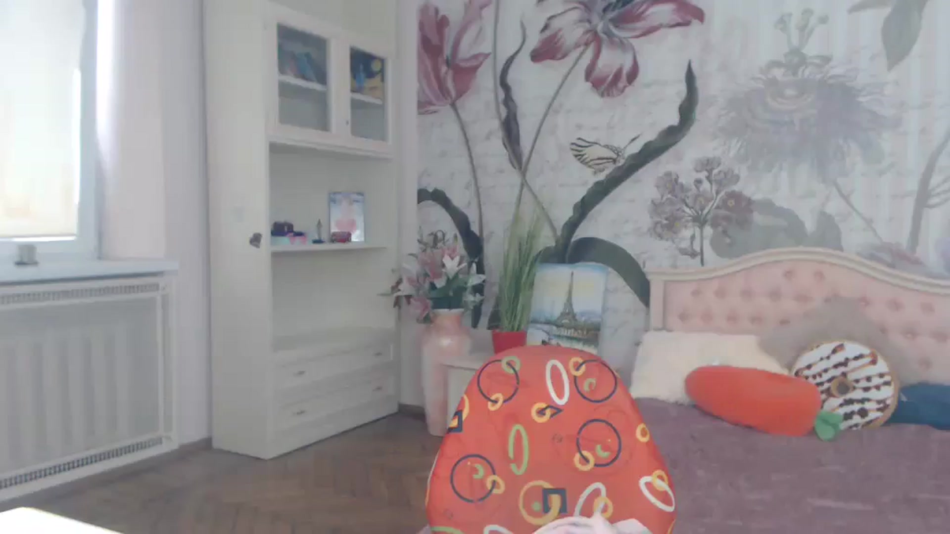 Gallery image thumbnail from KellyBlake's myfreecams stream on, 07/31/2023, 07:49 image 3 of 20