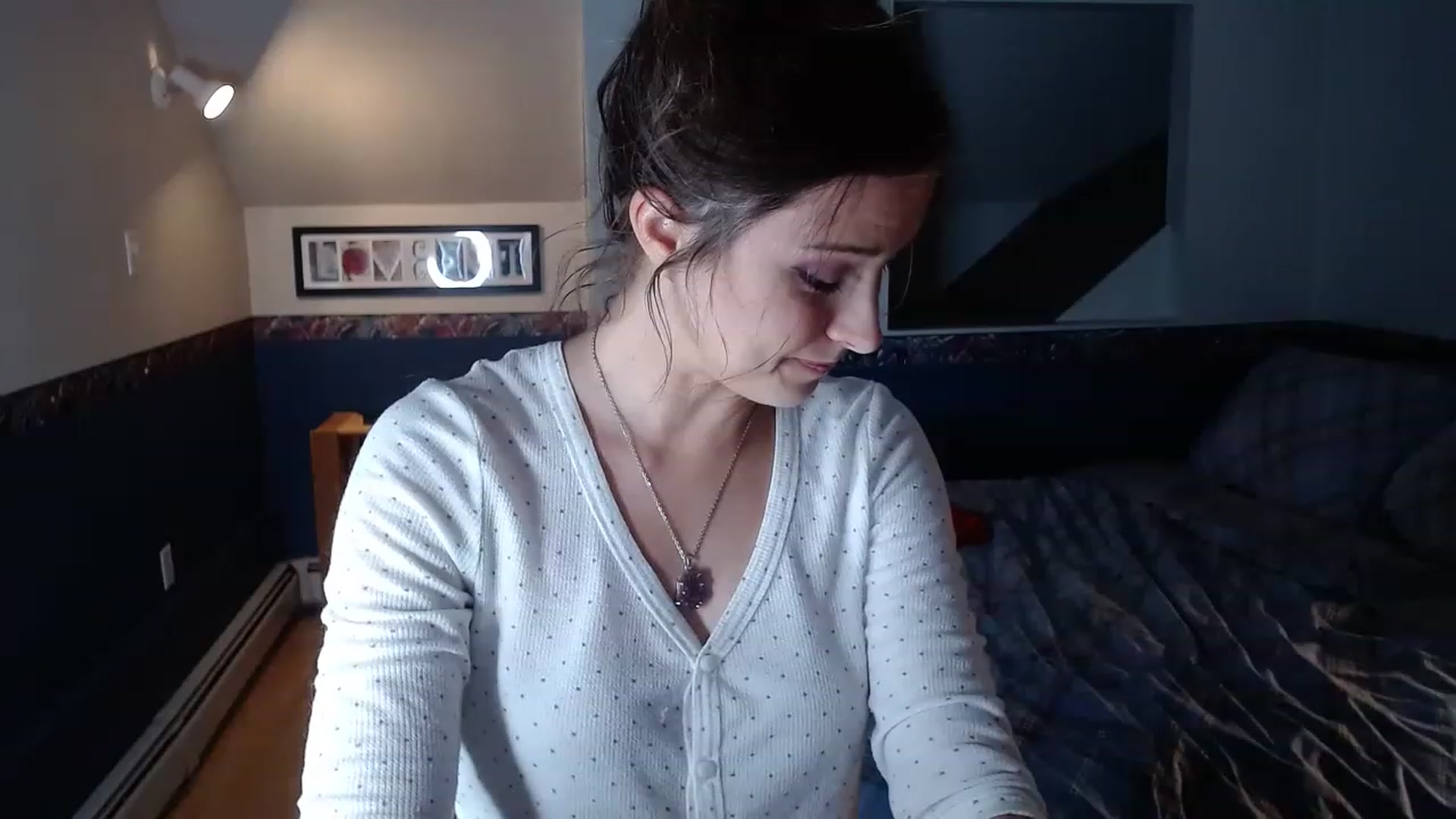 Gallery image thumbnail from KellyHeart's myfreecams stream on, 11/19/2022, 04:52 image 11 of 20