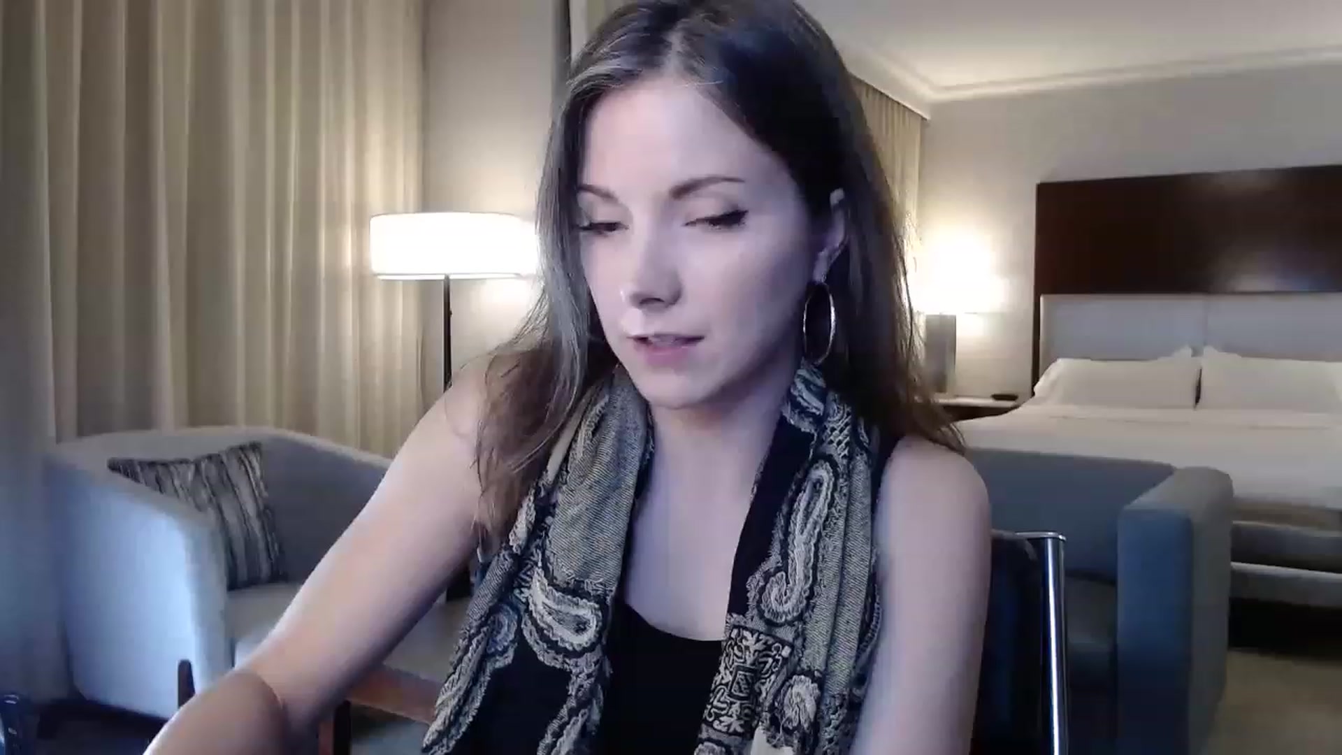 Gallery image thumbnail from KellyHeart's myfreecams stream on, 11/26/2022, 05:54 image 1 of 20