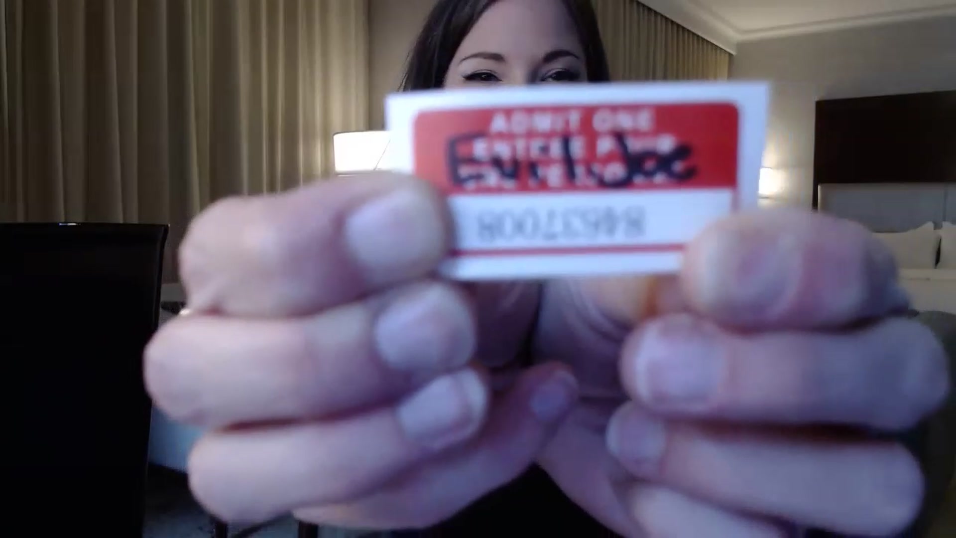 Gallery image thumbnail from KellyHeart's myfreecams stream on, 11/26/2022, 05:54 image 16 of 20