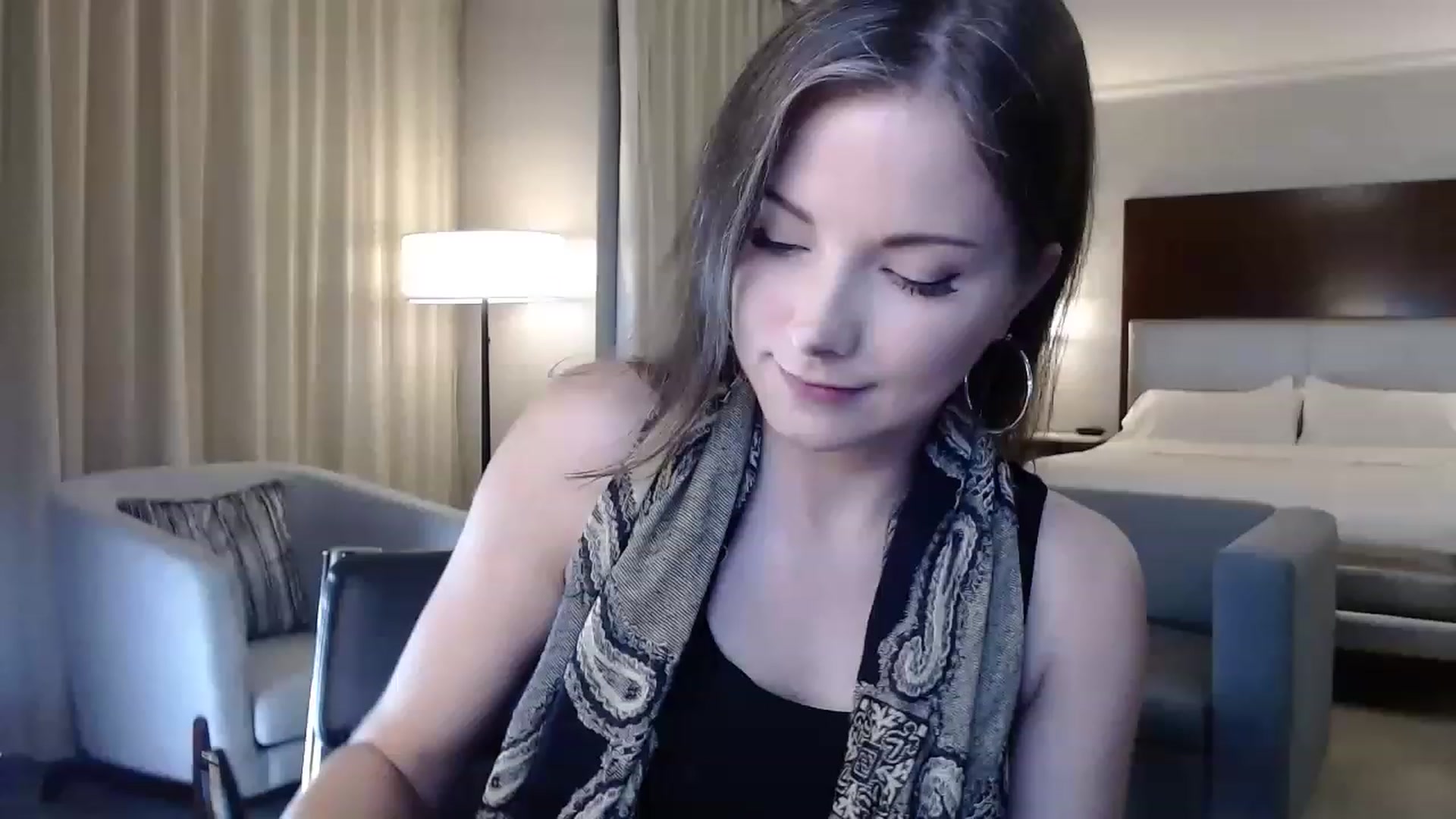 Gallery image thumbnail from KellyHeart's myfreecams stream on, 11/26/2022, 05:54 image 2 of 20