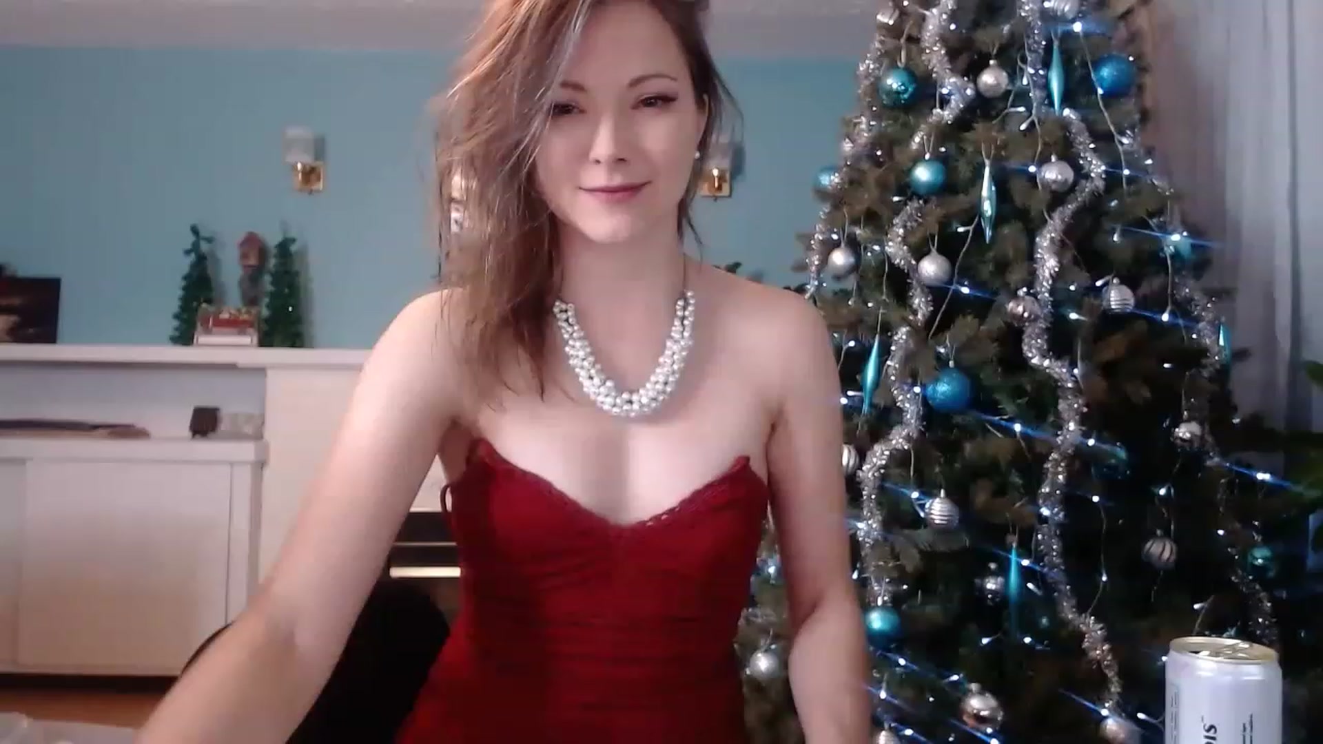 Gallery image thumbnail from KellyHeart's myfreecams stream on, 12/10/2022, 07:20 image 12 of 20