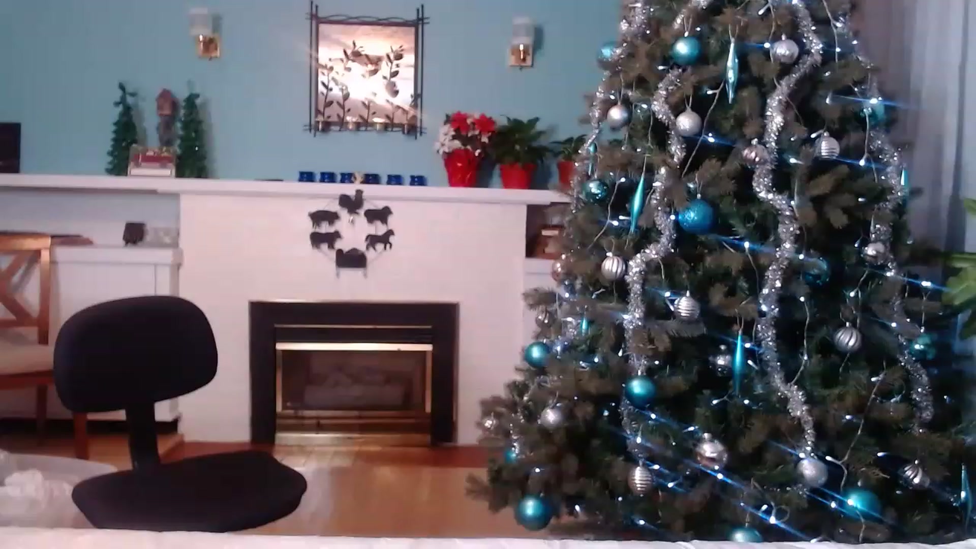 Gallery image thumbnail from KellyHeart's myfreecams stream on, 12/10/2022, 07:20 image 7 of 20