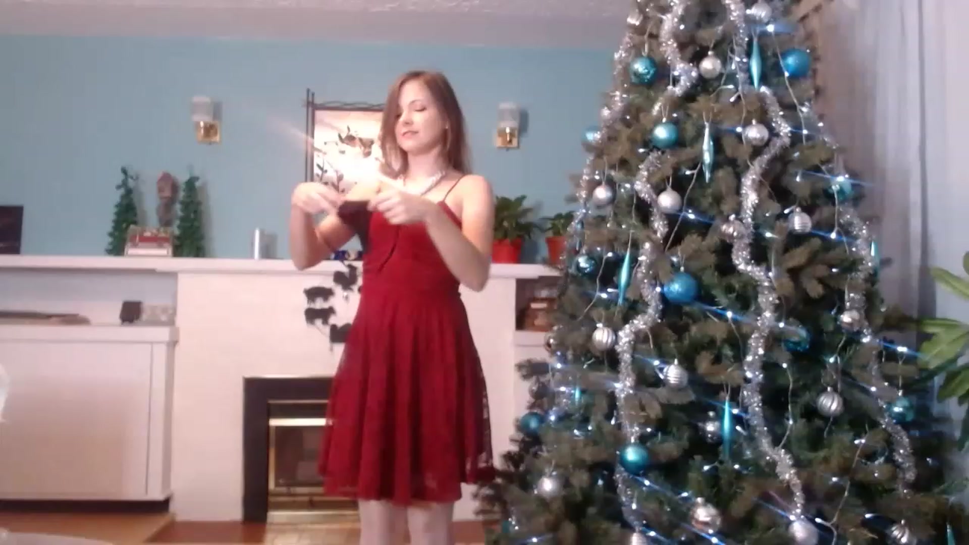 Gallery image thumbnail from KellyHeart's myfreecams stream on, 12/10/2022, 07:20 image 11 of 20