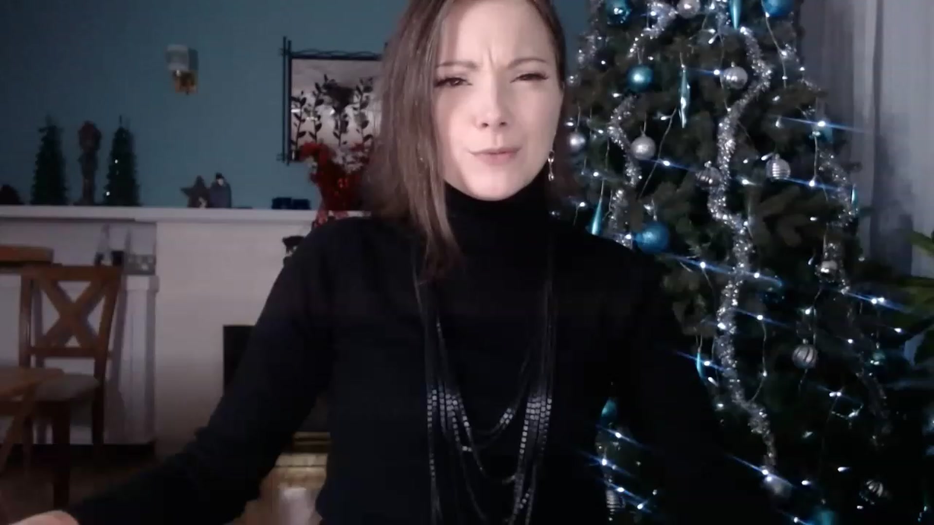 Gallery image thumbnail from KellyHeart's myfreecams stream on, 12/15/2022, 02:37 image 9 of 20