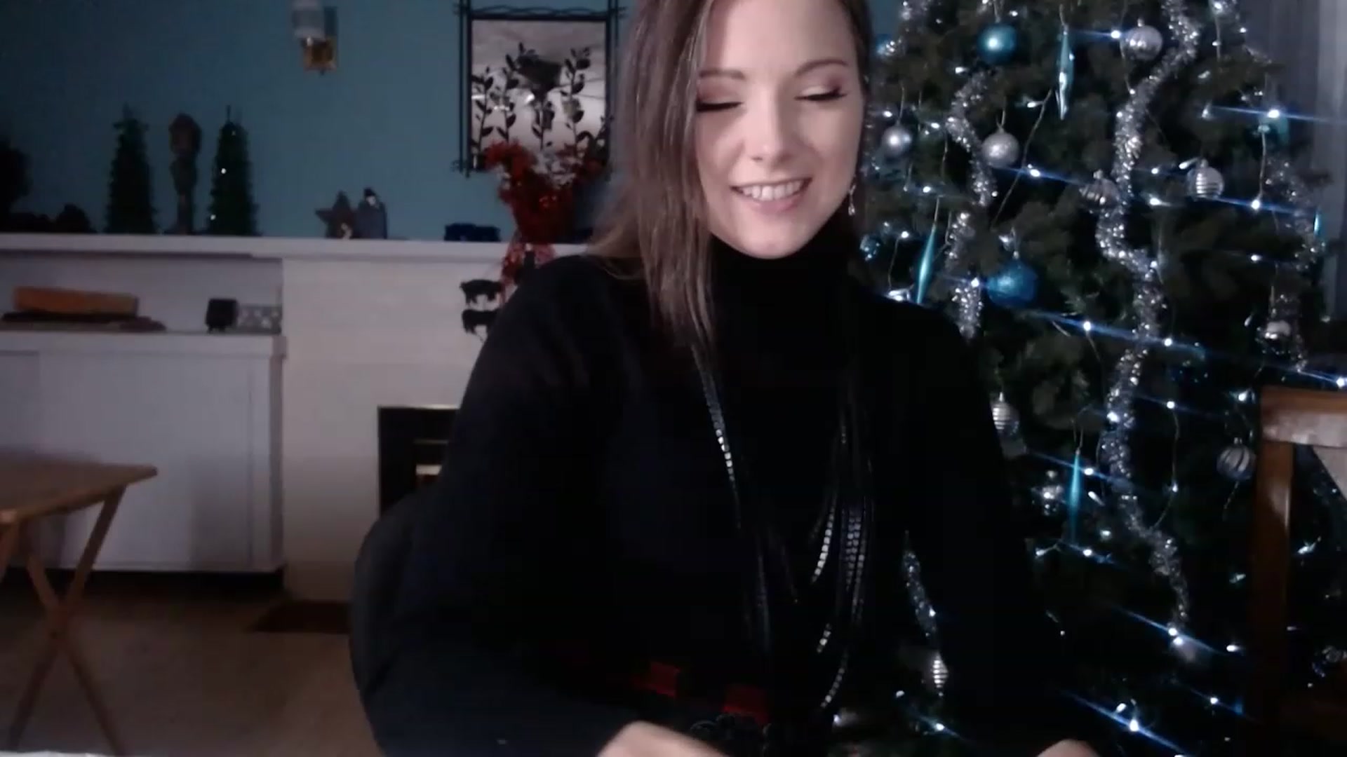 Gallery image thumbnail from KellyHeart's myfreecams stream on, 12/15/2022, 05:12 image 8 of 20