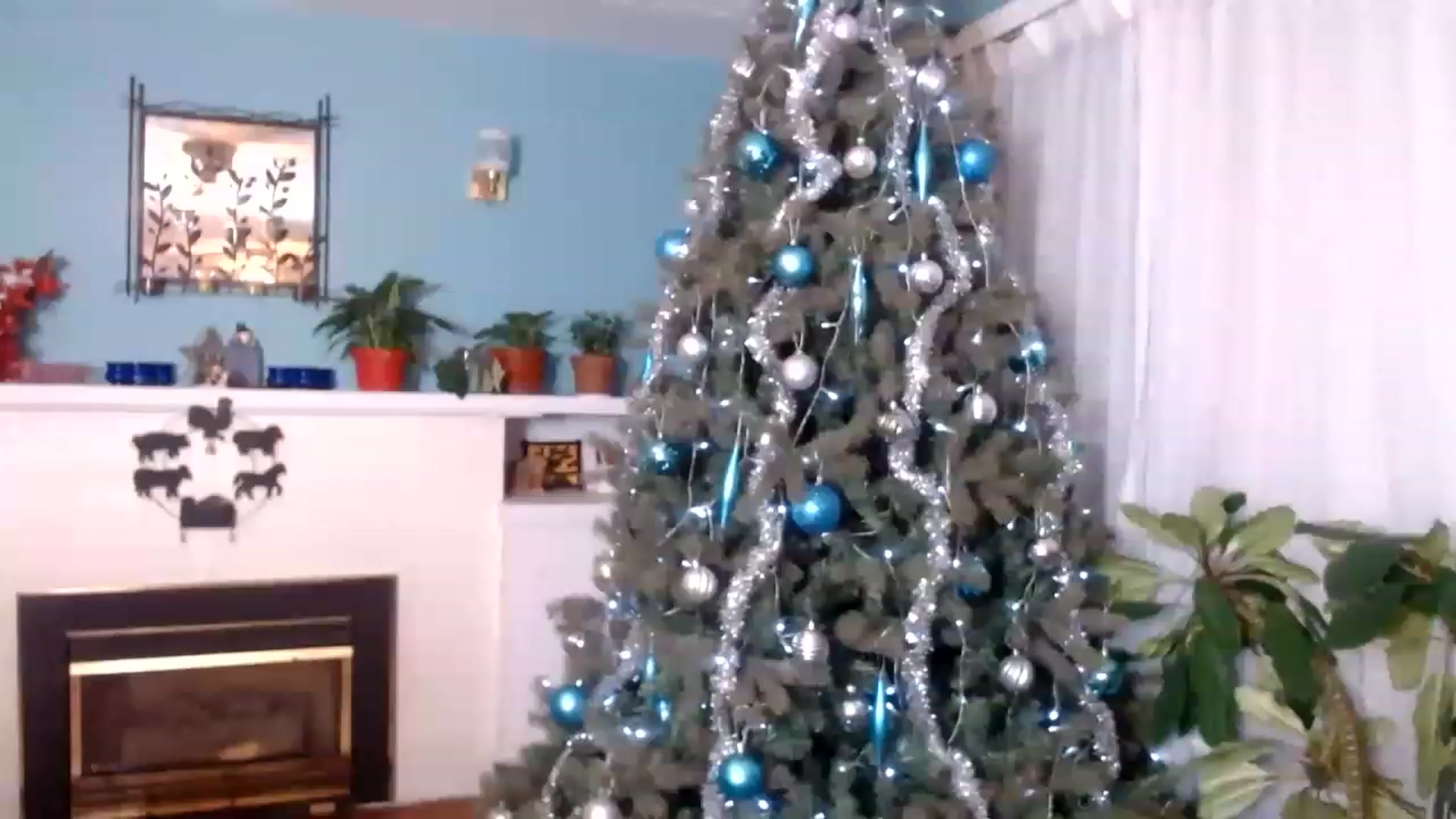 Gallery image thumbnail from KellyHeart's myfreecams stream on, 12/31/2022, 04:17 image 2 of 20