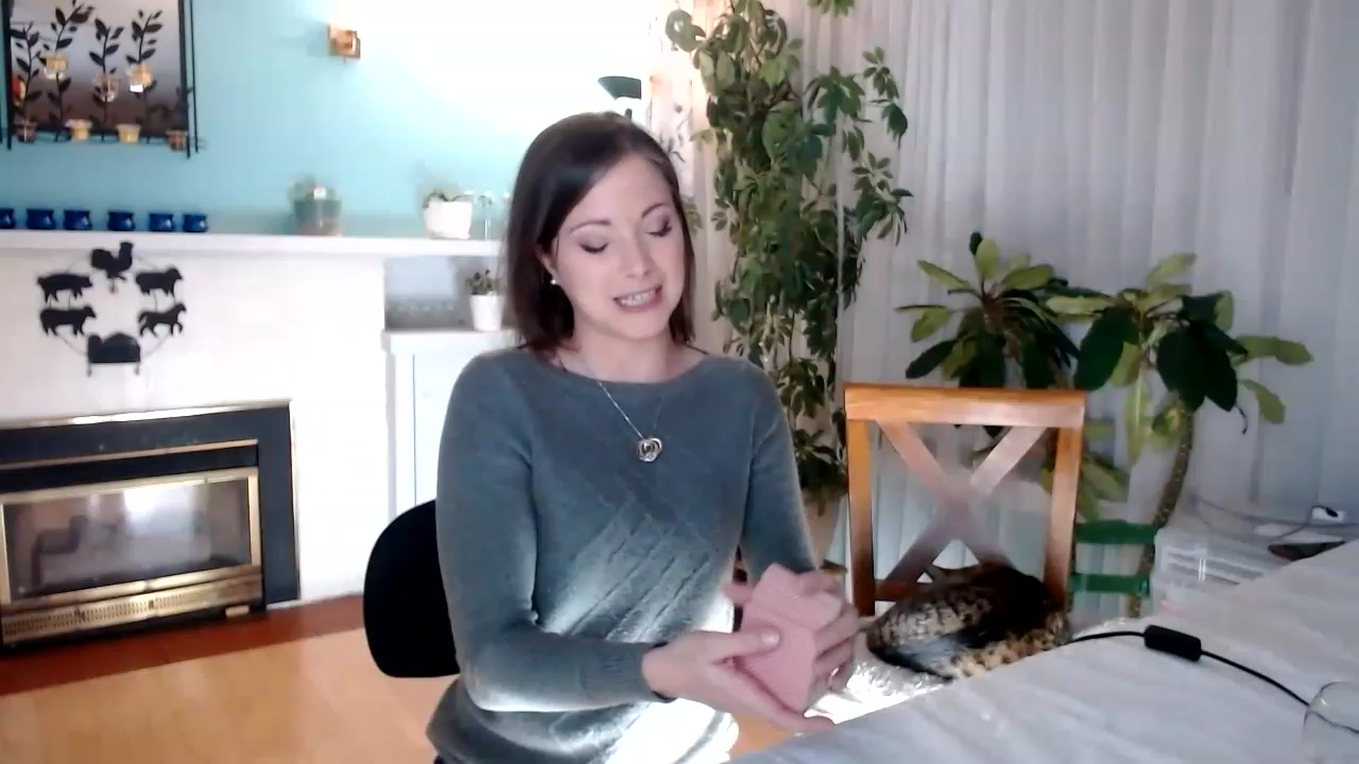 Gallery image thumbnail from KellyHeart's myfreecams stream on, 01/21/2023, 03:34 image 17 of 20