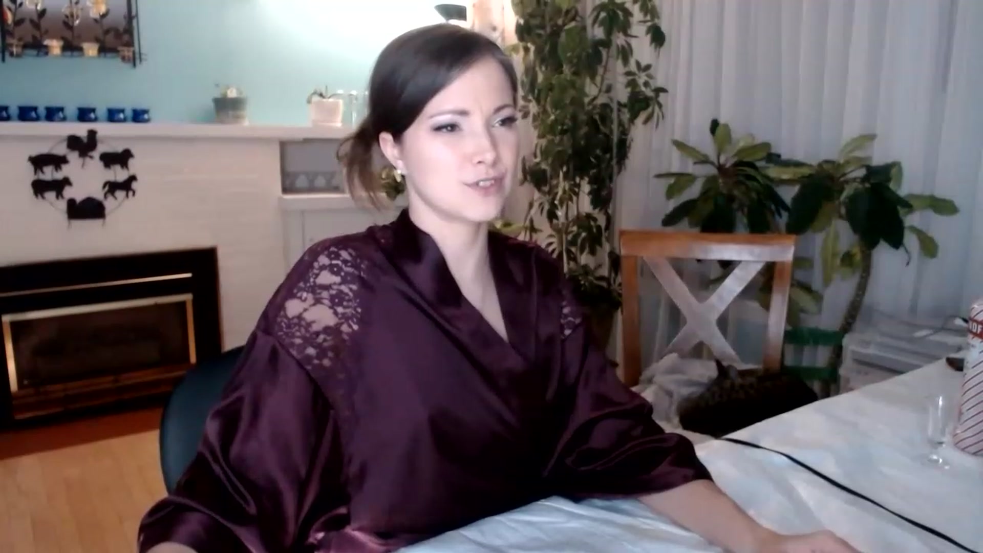 Gallery image thumbnail from KellyHeart's myfreecams stream on, 01/21/2023, 07:49 image 8 of 20