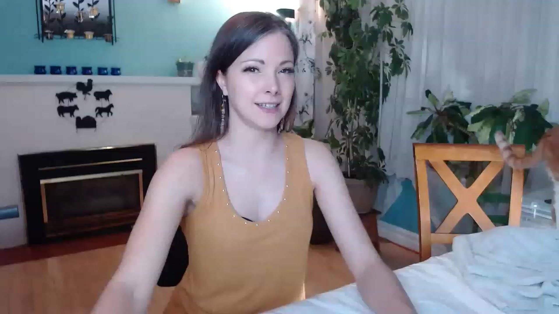 Gallery image thumbnail from KellyHeart's myfreecams stream on, 02/01/2023, 04:01 image 13 of 20