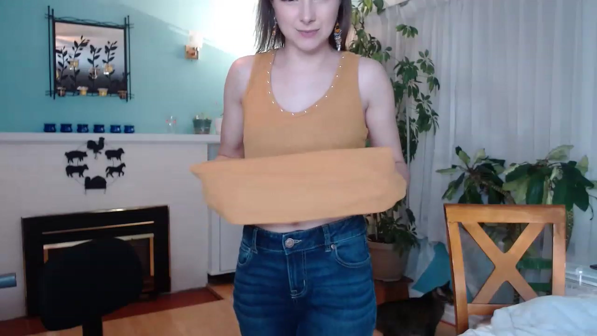 Gallery image thumbnail from KellyHeart's myfreecams stream on, 02/01/2023, 04:01 image 7 of 20