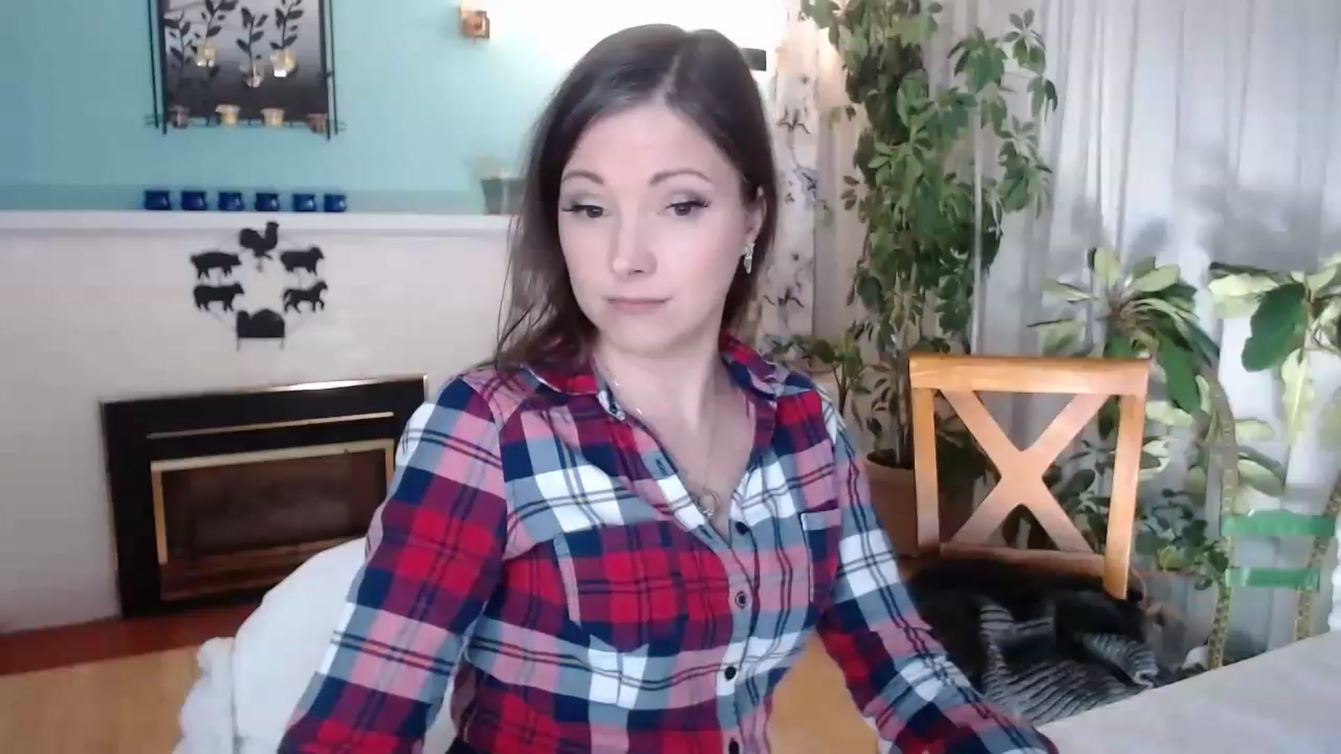 Gallery image thumbnail from KellyHeart's myfreecams stream on, 02/04/2023, 03:46 image 15 of 20