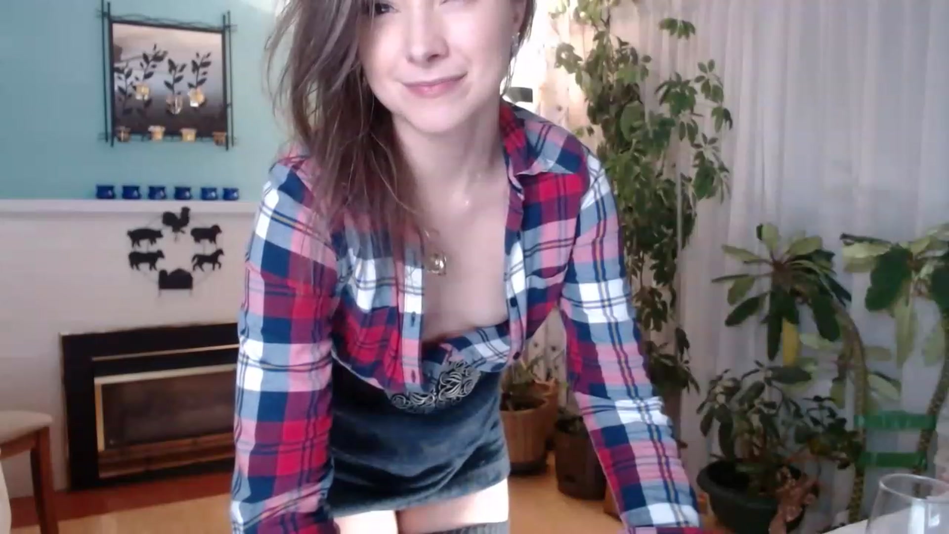 Gallery image thumbnail from KellyHeart's myfreecams stream on, 02/04/2023, 06:20 image 14 of 20