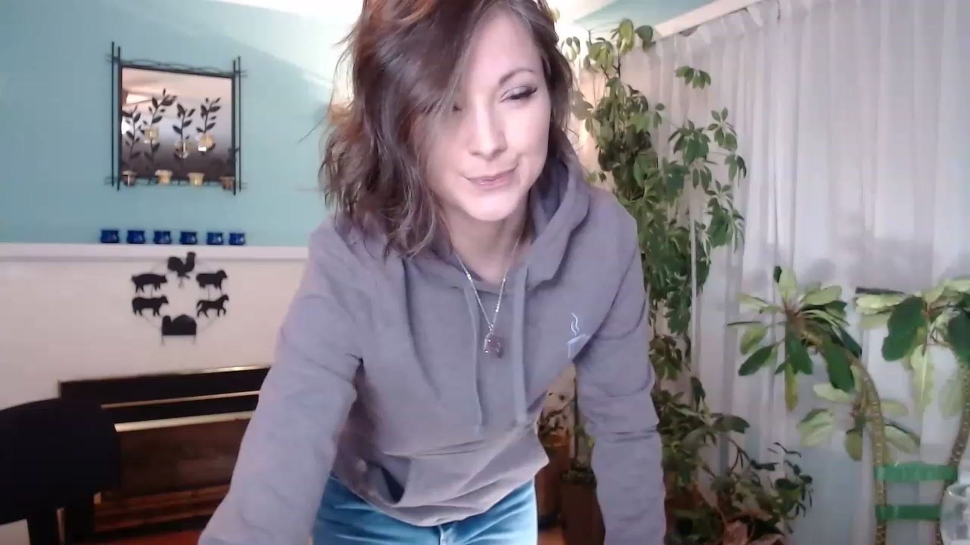 Gallery image thumbnail from KellyHeart's myfreecams stream on, 02/09/2023, 04:55 image 5 of 20