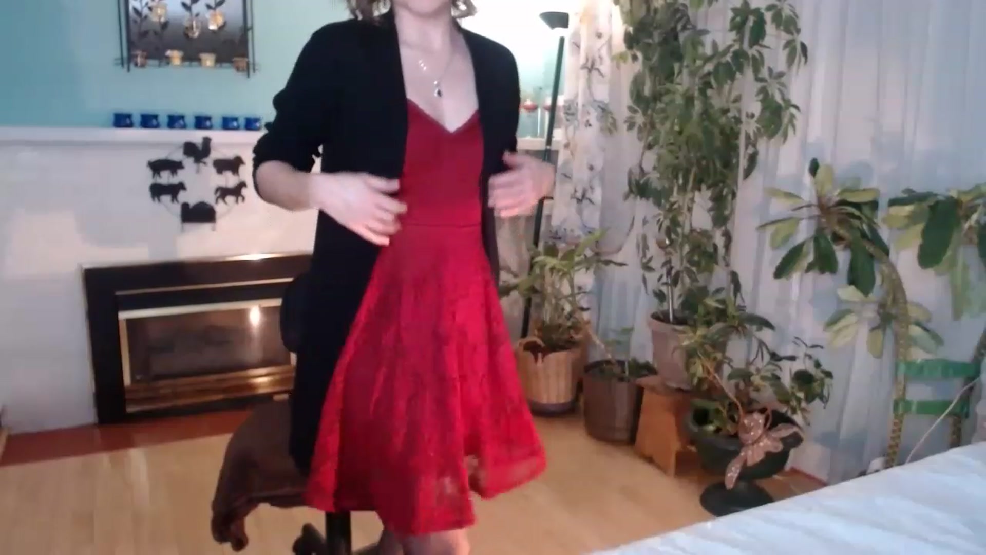 Gallery image thumbnail from KellyHeart's myfreecams stream on, 02/18/2023, 03:39 image 4 of 20