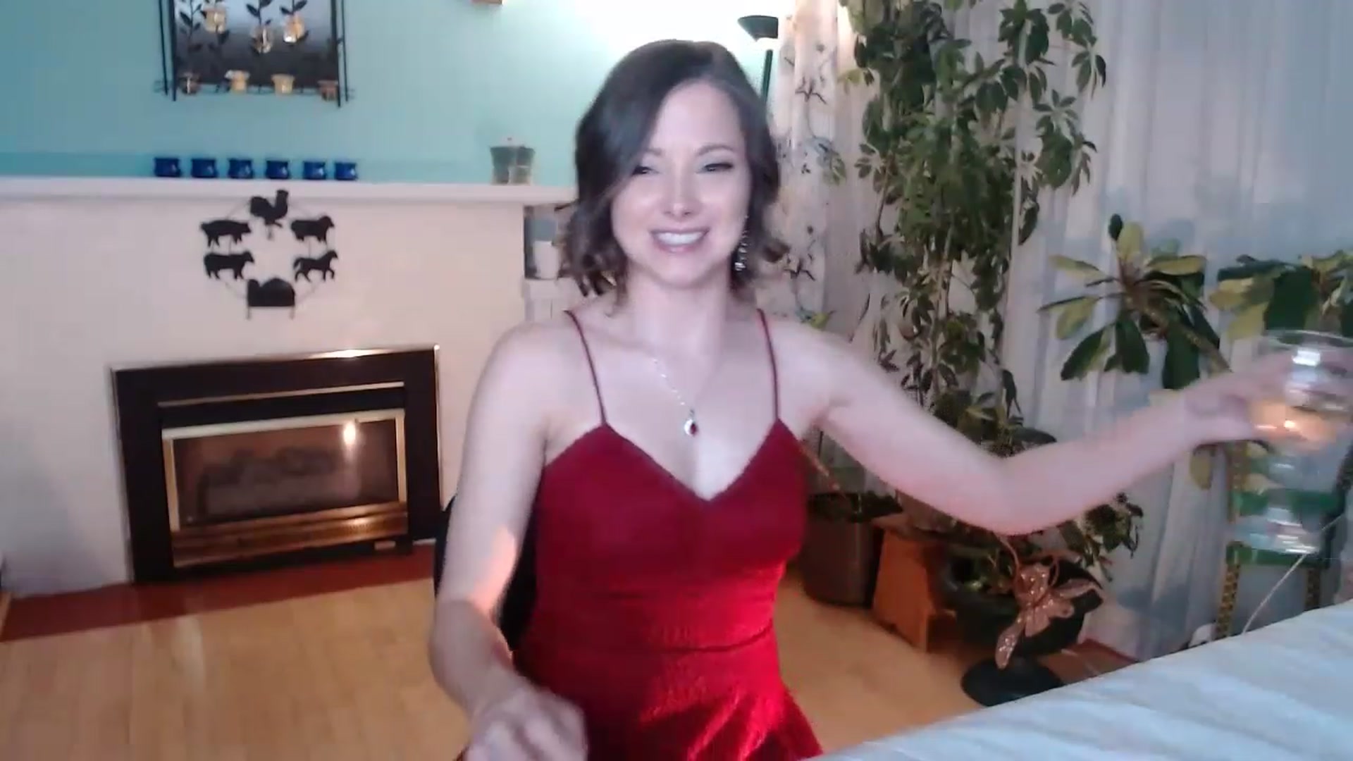 Gallery image thumbnail from KellyHeart's myfreecams stream on, 02/18/2023, 03:39 image 5 of 20