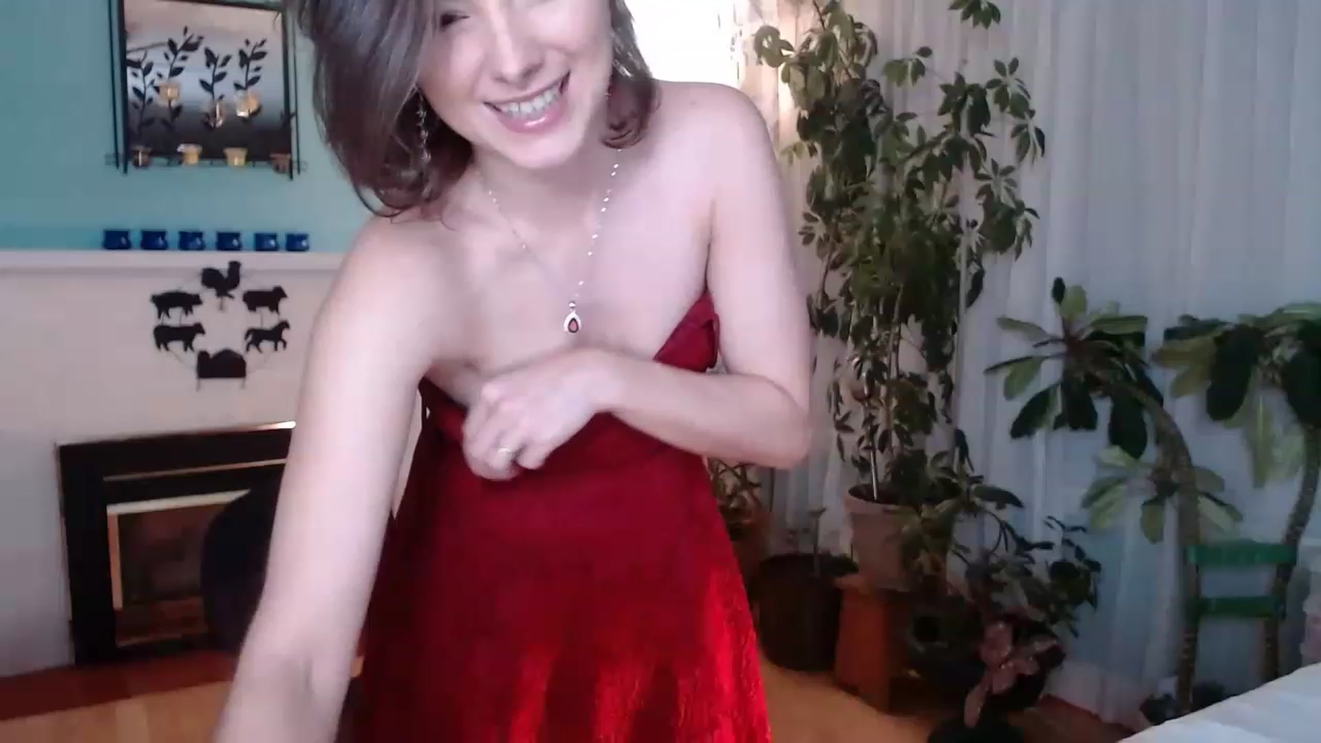 Gallery image thumbnail from KellyHeart's myfreecams stream on, 02/18/2023, 06:13 image 13 of 20