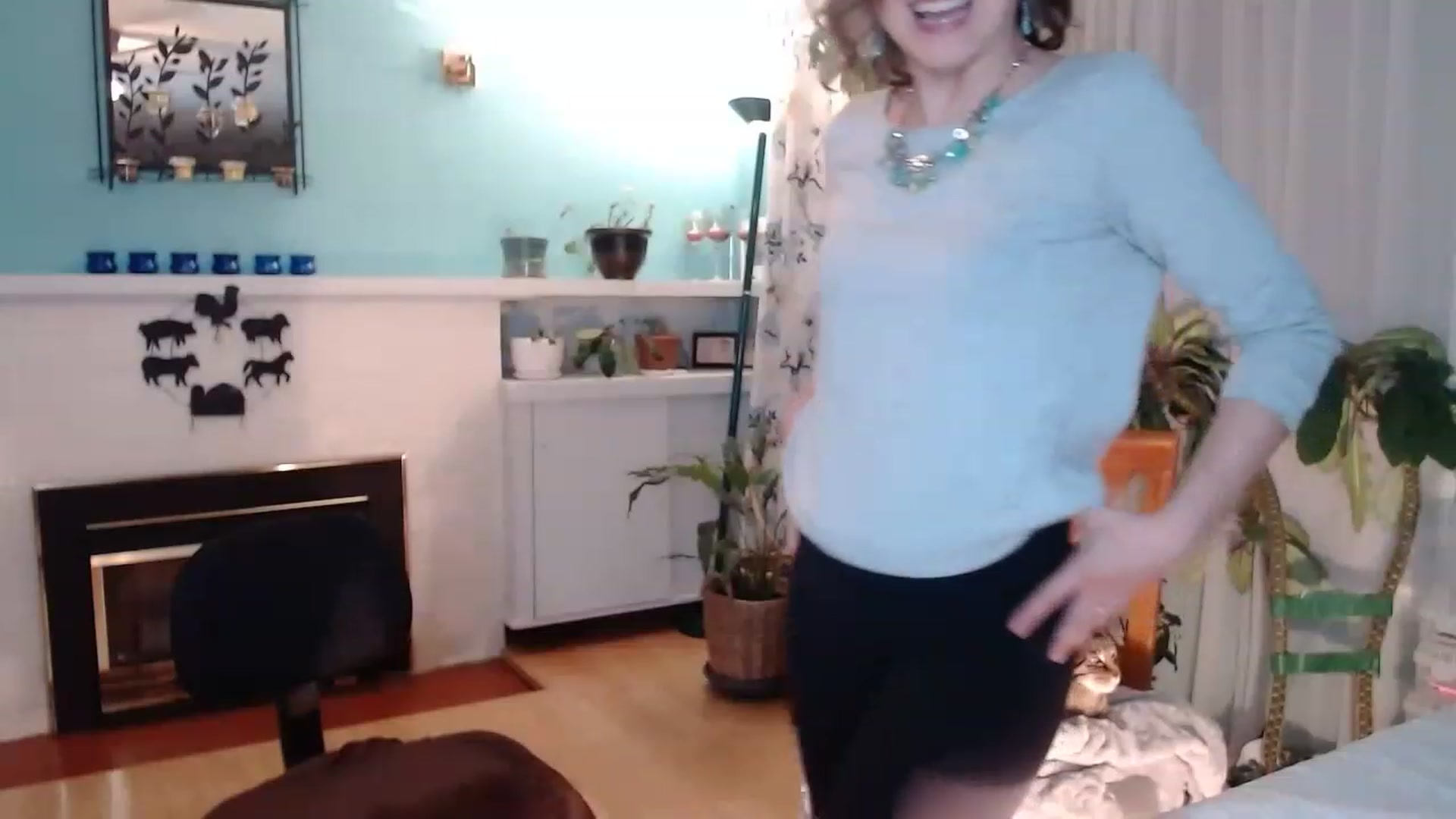 Gallery image thumbnail from KellyHeart's myfreecams stream on, 02/25/2023, 03:49 image 14 of 20