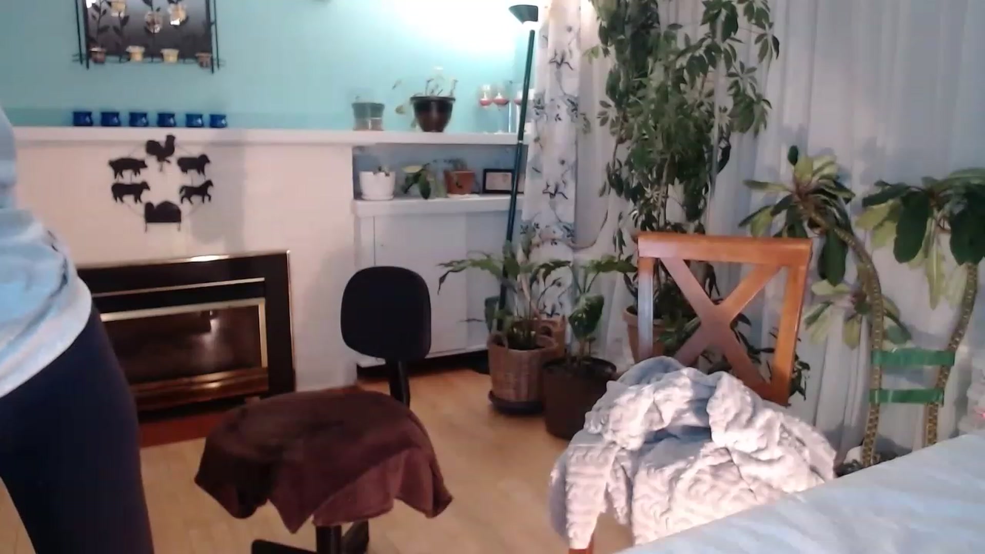 Gallery image thumbnail from KellyHeart's myfreecams stream on, 02/25/2023, 03:49 image 8 of 20