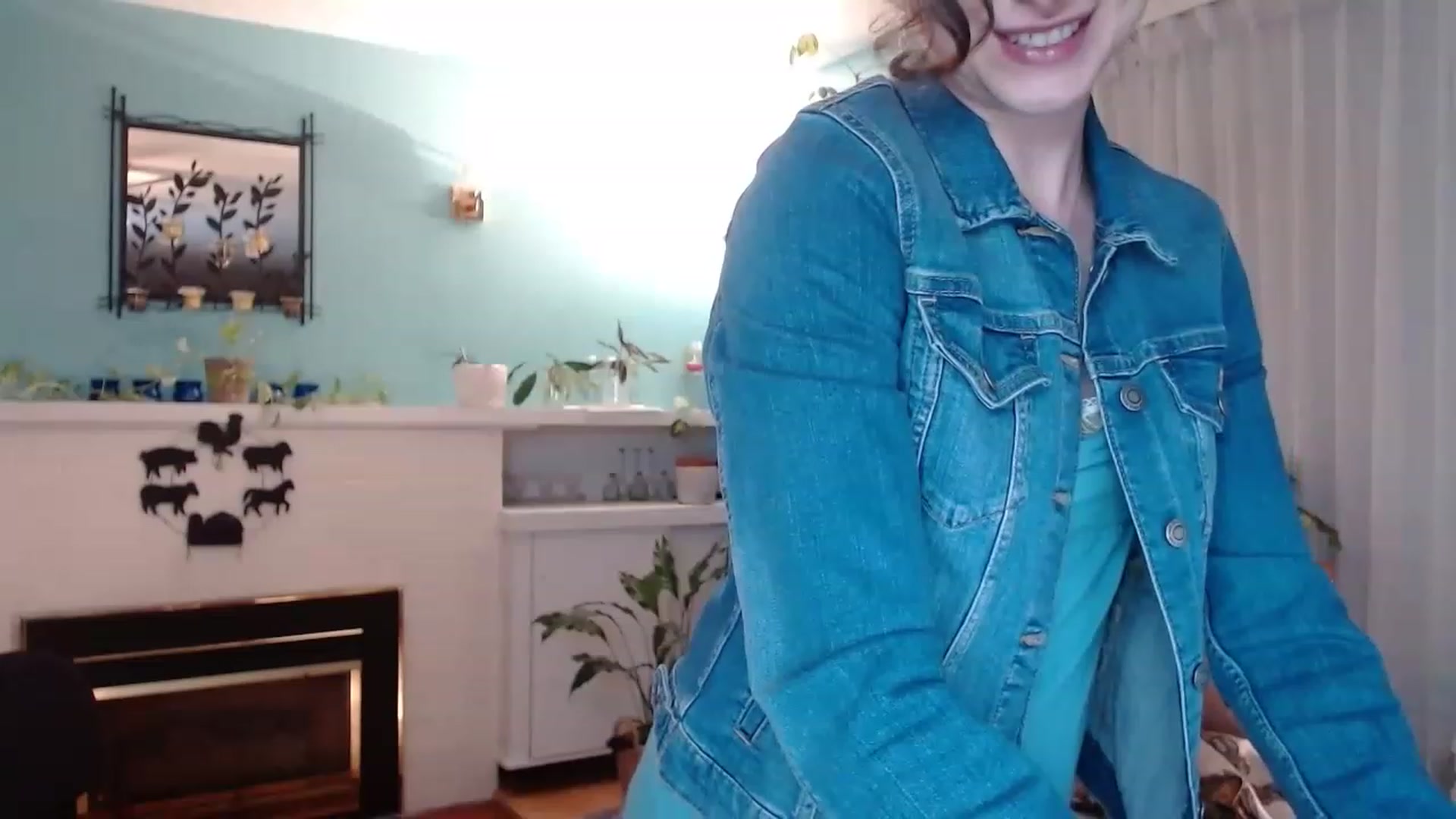 Gallery image thumbnail from KellyHeart's myfreecams stream on, 03/11/2023, 04:36 image 10 of 20