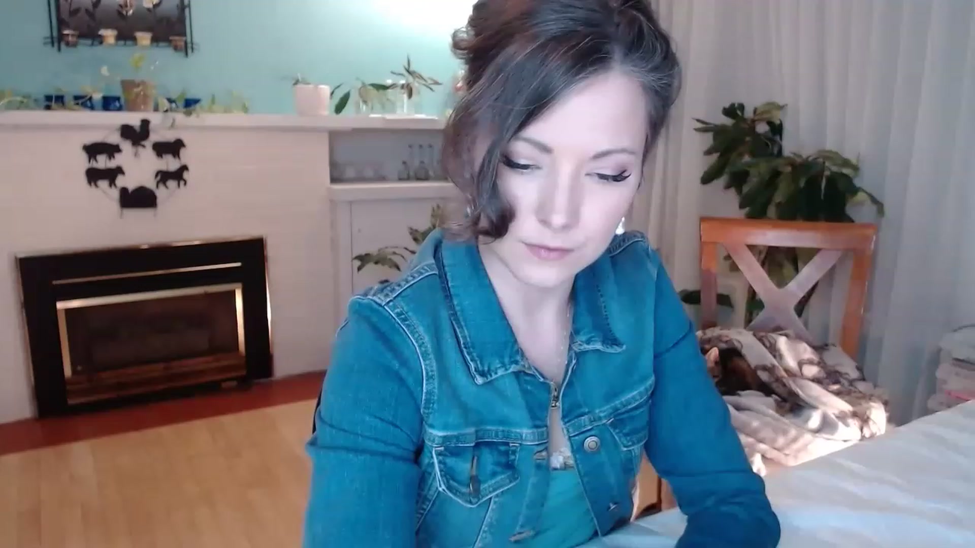 Gallery image thumbnail from KellyHeart's myfreecams stream on, 03/11/2023, 04:36 image 5 of 20