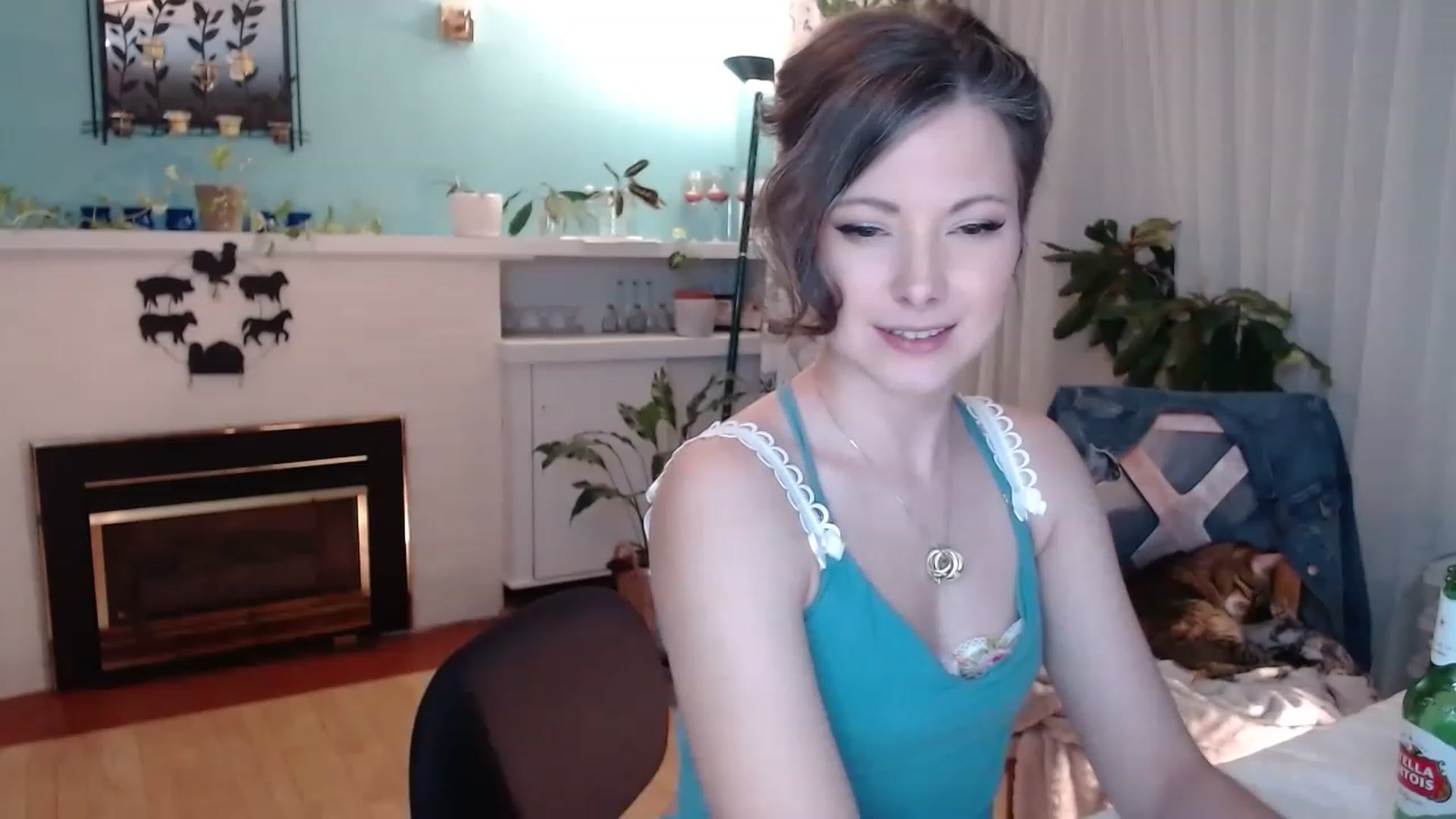 Gallery image thumbnail from KellyHeart's myfreecams stream on, 03/11/2023, 07:56 image 1 of 20