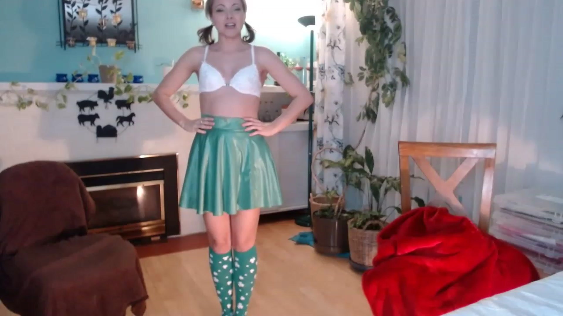 Gallery image thumbnail from KellyHeart's myfreecams stream on, 03/18/2023, 02:15 image 20 of 20