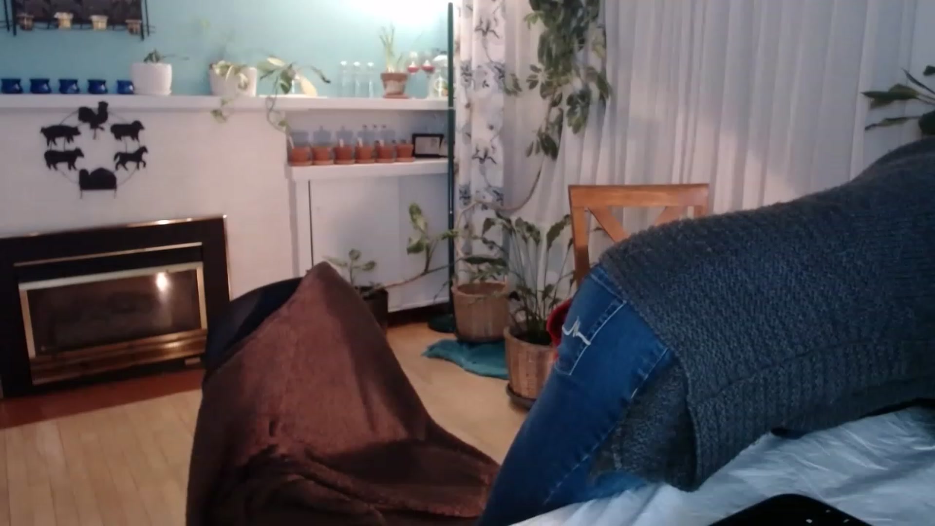 Gallery image thumbnail from KellyHeart's myfreecams stream on, 03/25/2023, 02:21 image 1 of 20