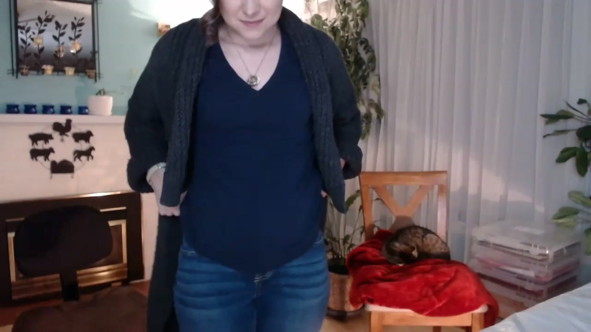 Gallery image thumbnail from KellyHeart's myfreecams stream on, 03/25/2023, 02:21 image 7 of 20