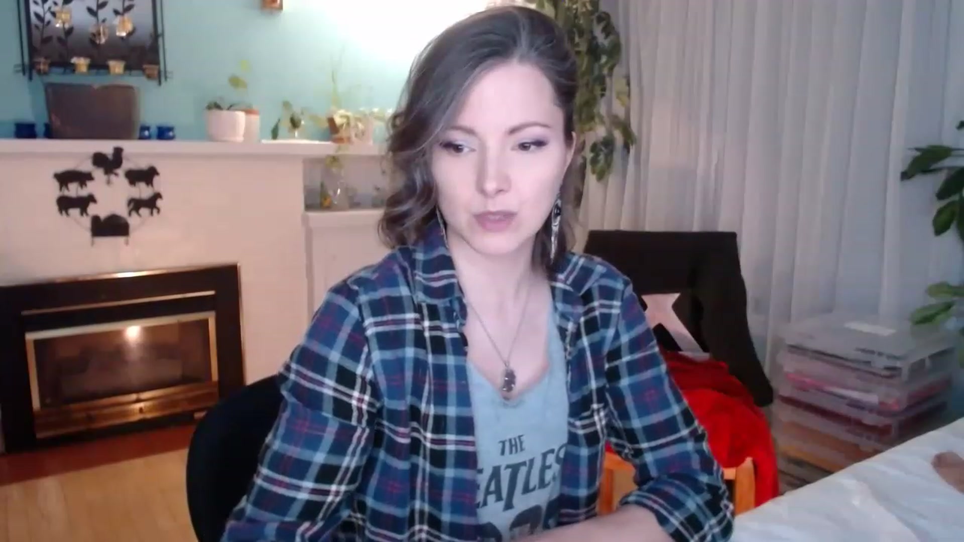 Gallery image thumbnail from KellyHeart's myfreecams stream on, 04/01/2023, 24:00 image 20 of 20