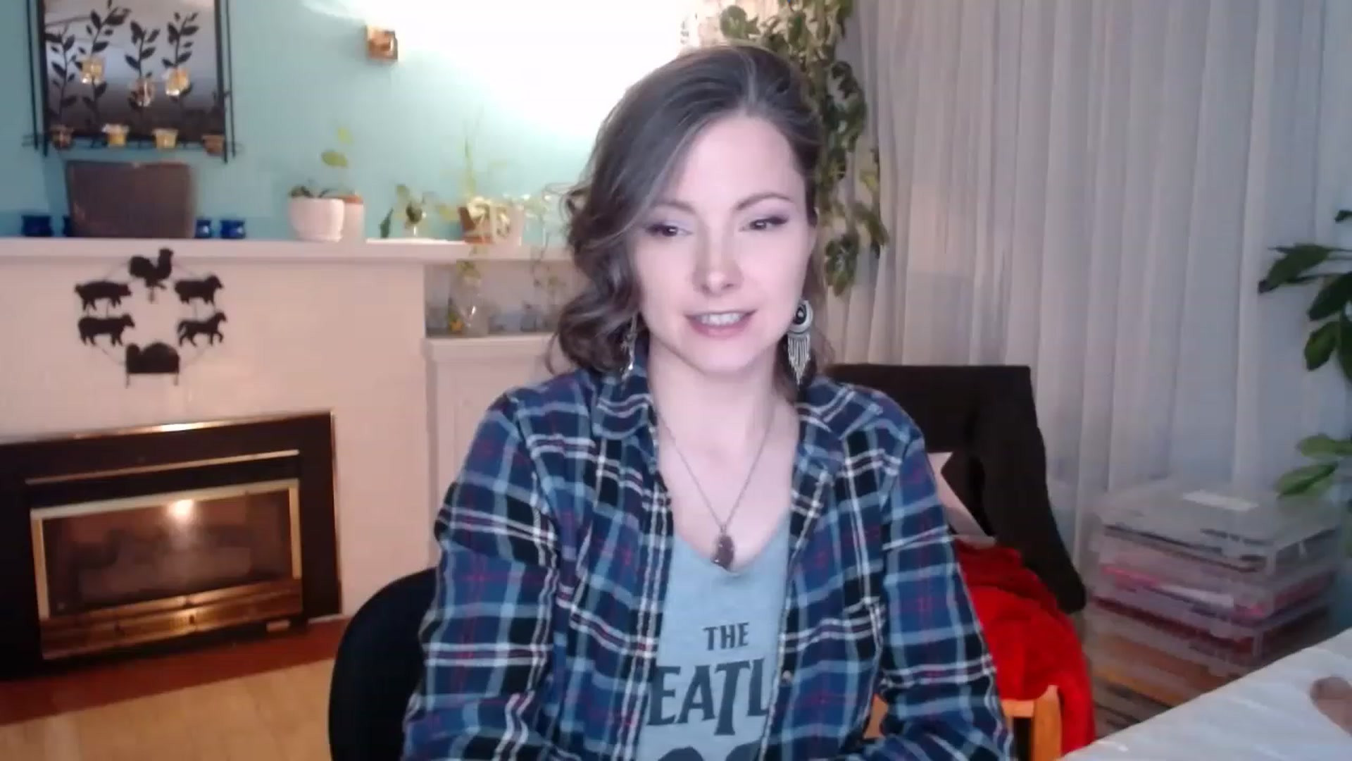 Gallery image thumbnail from KellyHeart's myfreecams stream on, 04/01/2023, 02:01 image 4 of 20