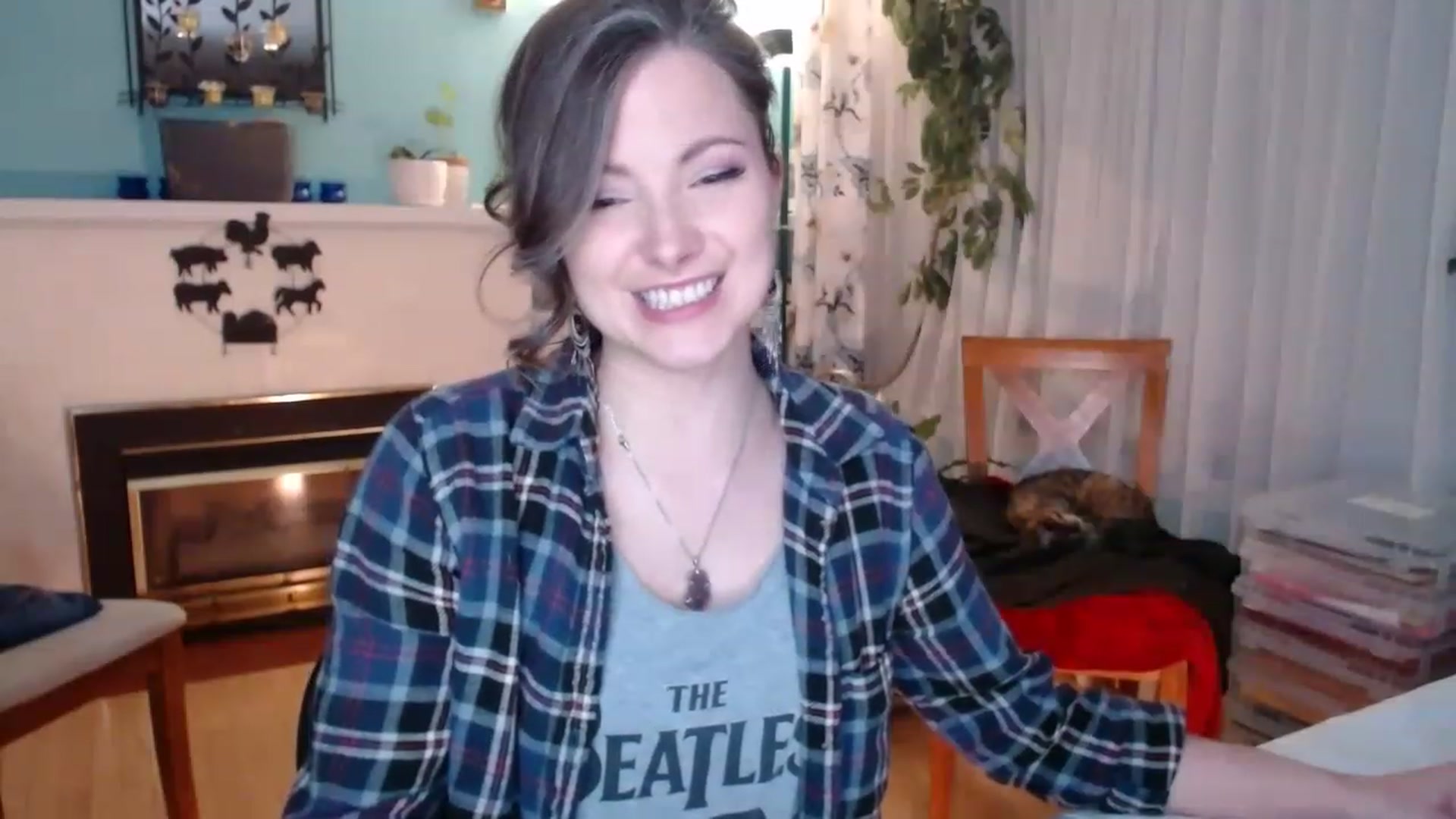 Gallery image thumbnail from KellyHeart's myfreecams stream on, 04/01/2023, 06:30 image 9 of 20
