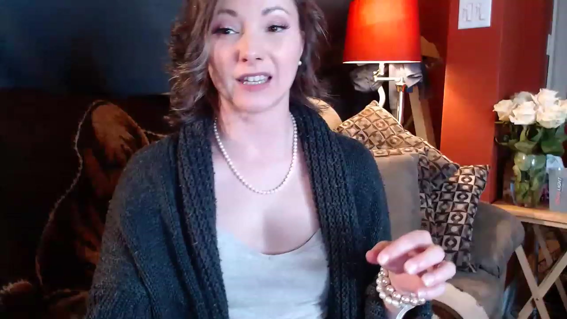 Gallery image thumbnail from KellyHeart's myfreecams stream on, 04/07/2023, 23:45 image 9 of 20