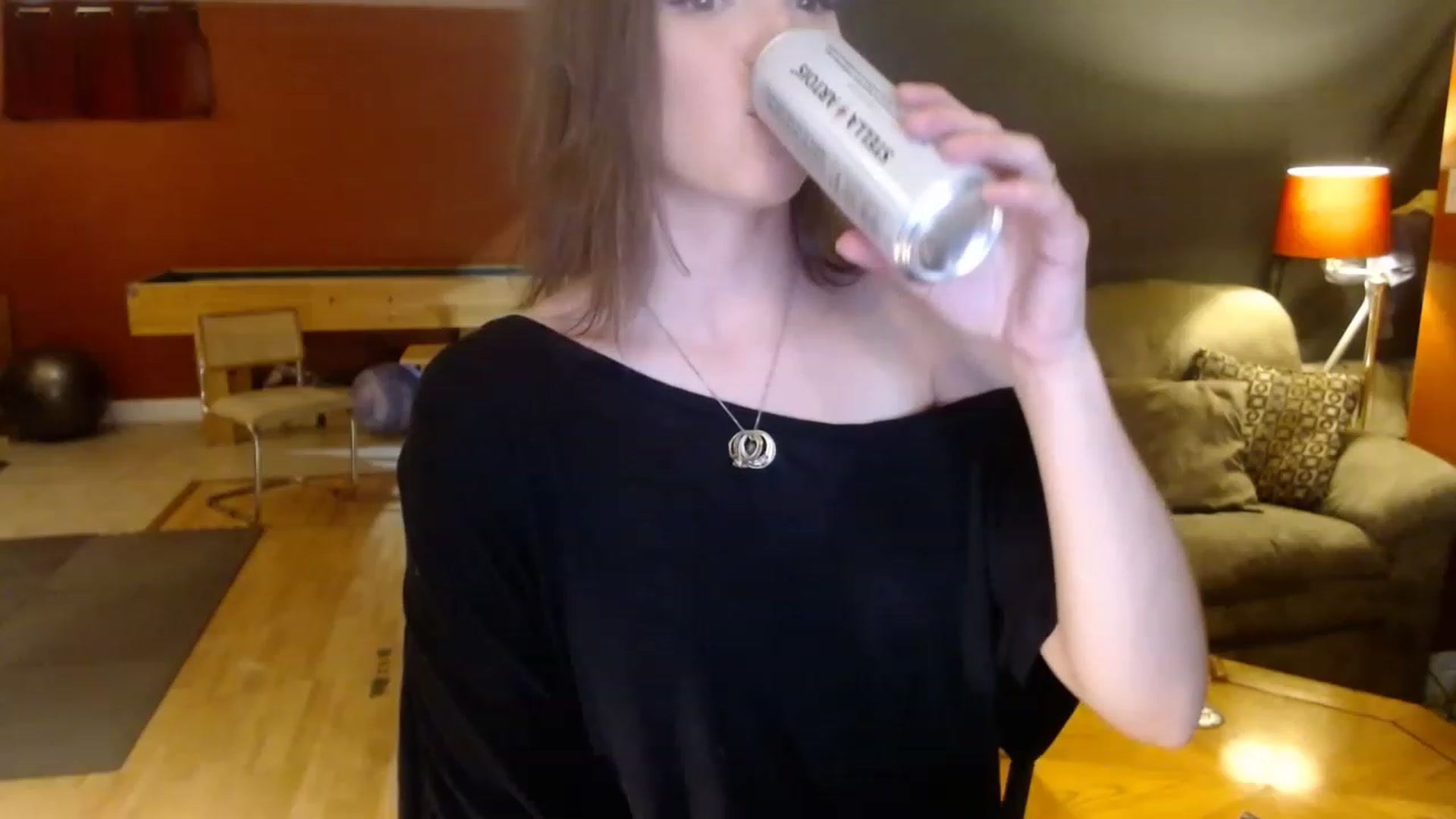 Gallery image thumbnail from KellyHeart's myfreecams stream on, 04/15/2023, 02:45 image 17 of 20