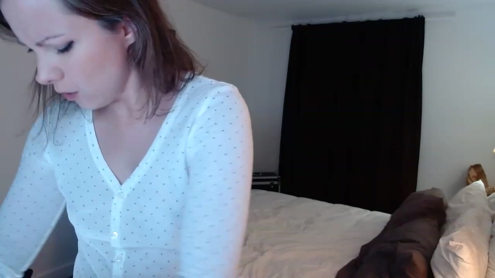 Gallery image thumbnail from KellyHeart's myfreecams stream on, 06/10/2023, 06:45 image 2 of 20