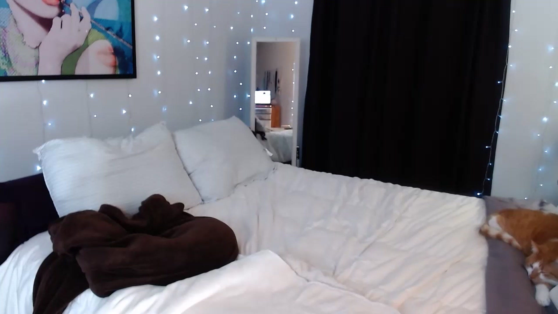 Gallery image thumbnail from KellyHeart's myfreecams stream on, 07/01/2023, 02:37 image 5 of 20