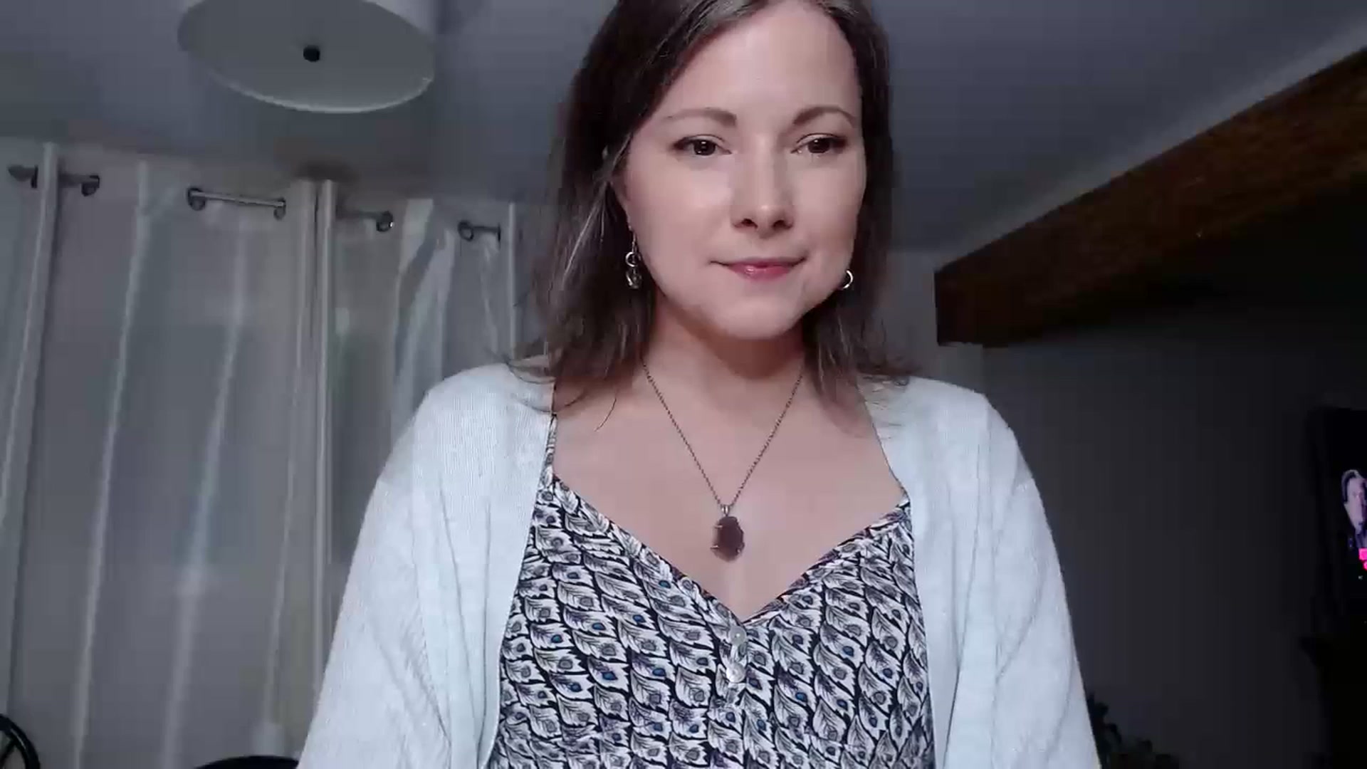 Gallery image thumbnail from KellyHeart's myfreecams stream on, 07/04/2023, 24:06 image 17 of 20